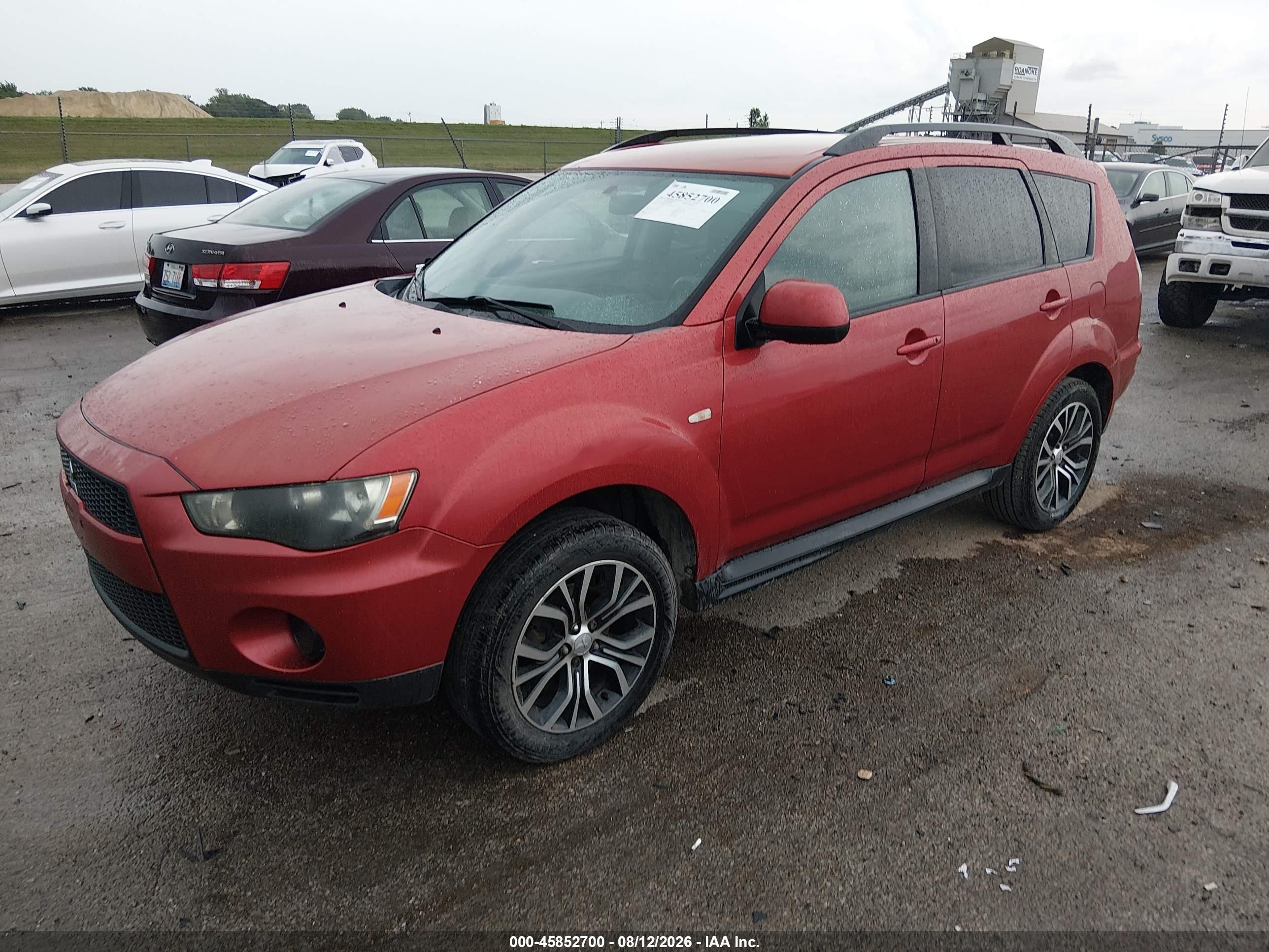 2012 Mitsubishi Outlander Es Red vin: JA4AS2AW0CU006885