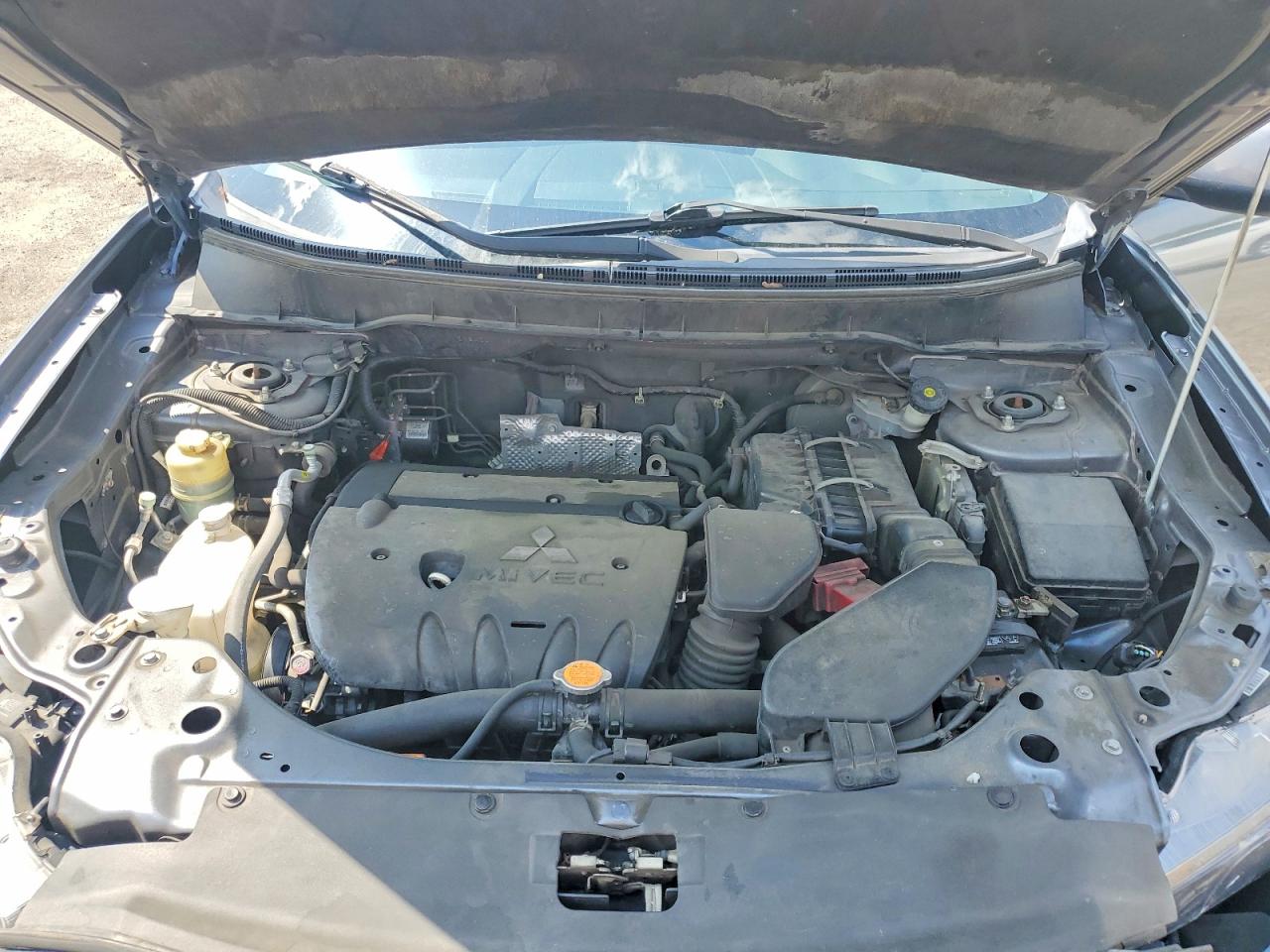 2012 Mitsubishi Outlander Es Gray vin: JA4AS2AW0CU011228