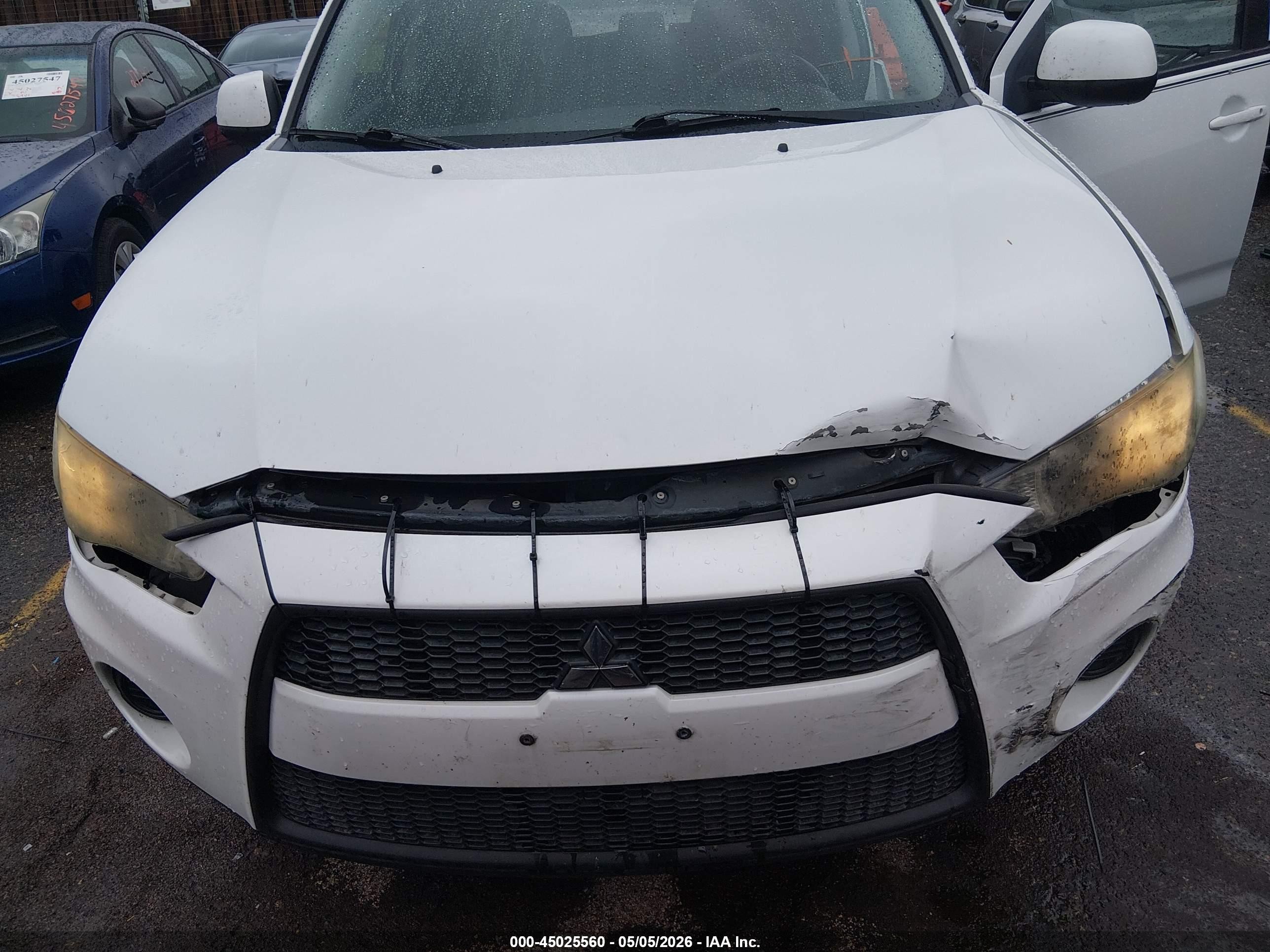 2010 Mitsubishi Outlander Es White vin: JA4AS2AW3AZ000899