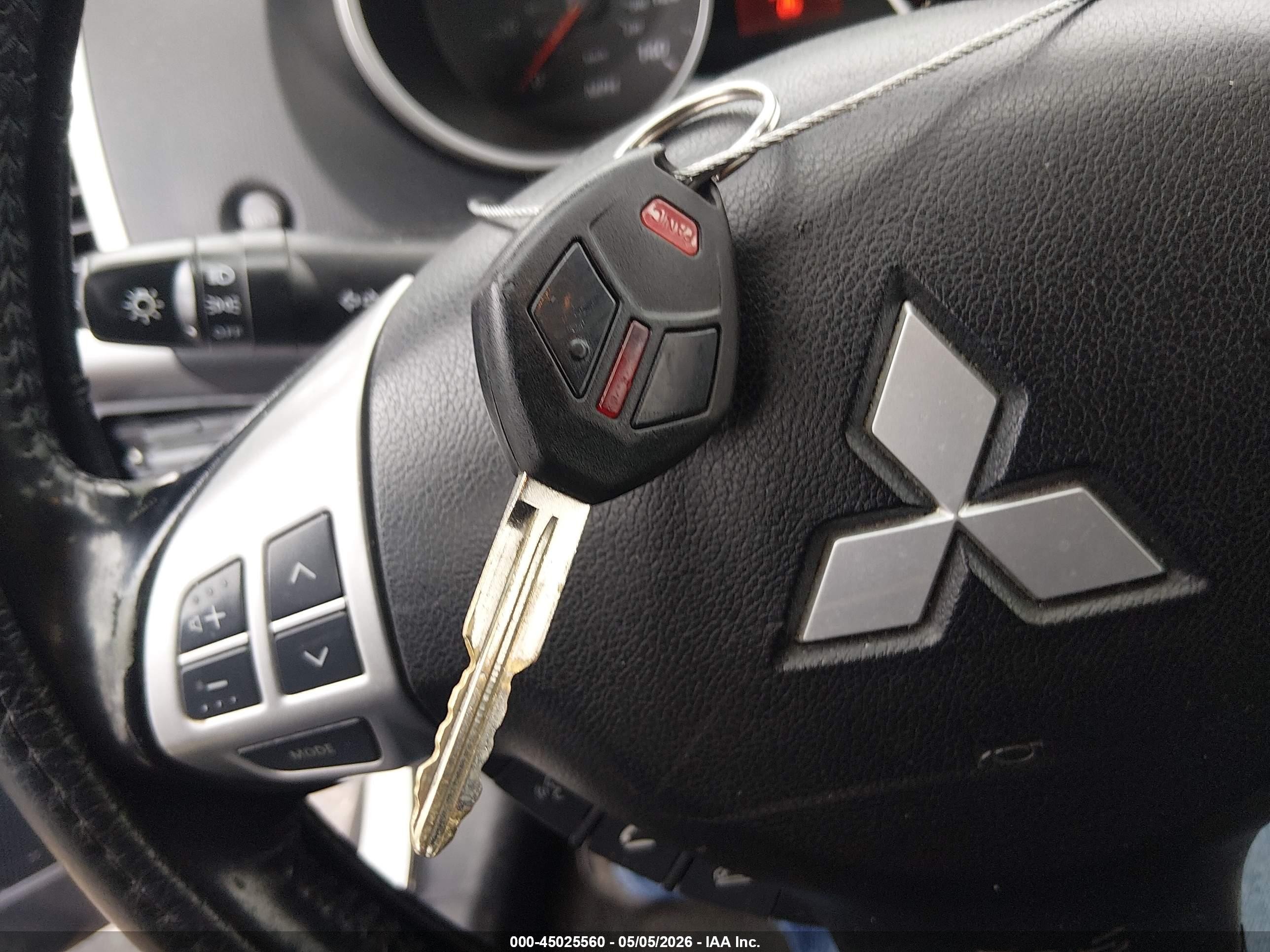2010 Mitsubishi Outlander Es White vin: JA4AS2AW3AZ000899