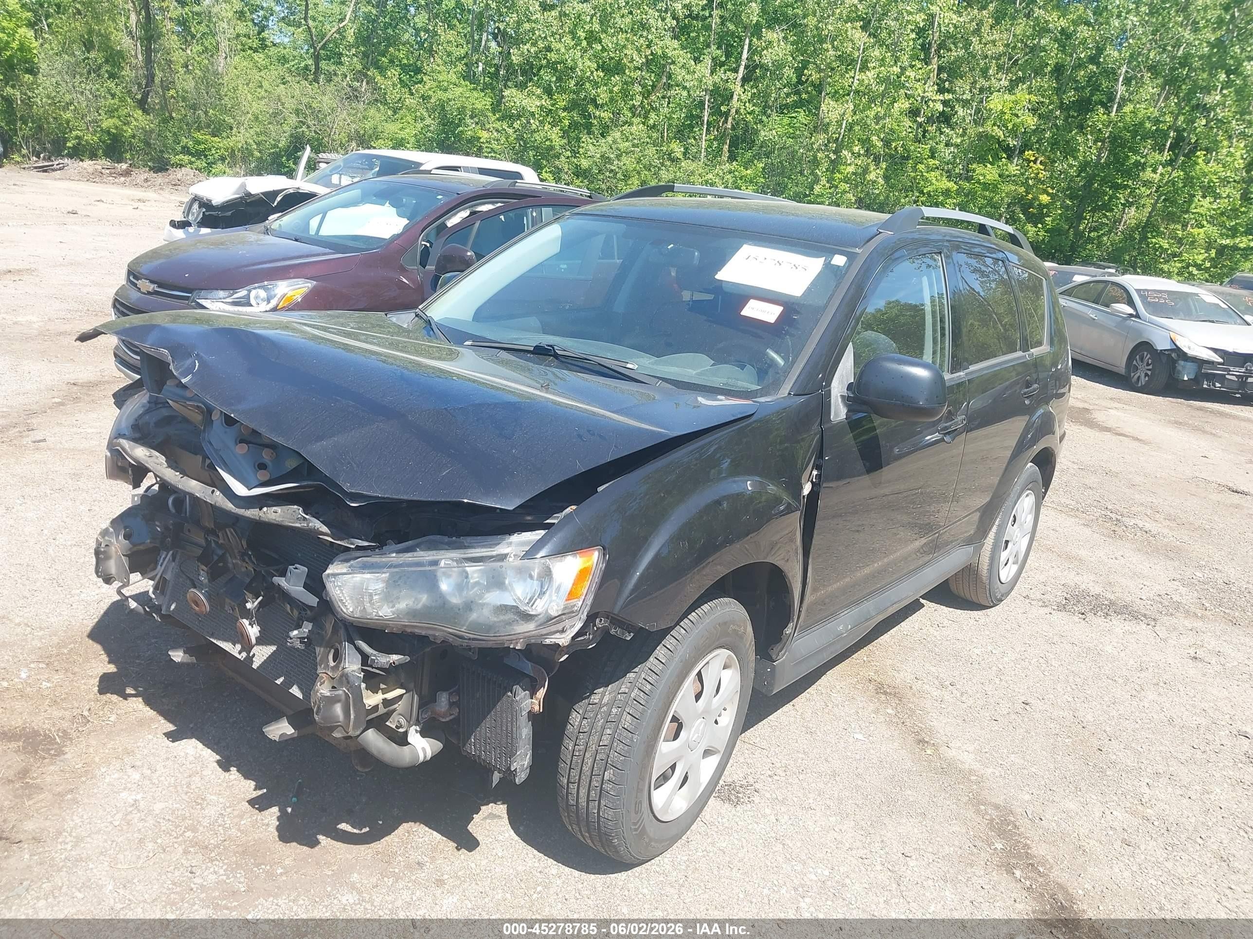 2012 Mitsubishi Outlander Es Black vin: JA4AS2AW5CU006266