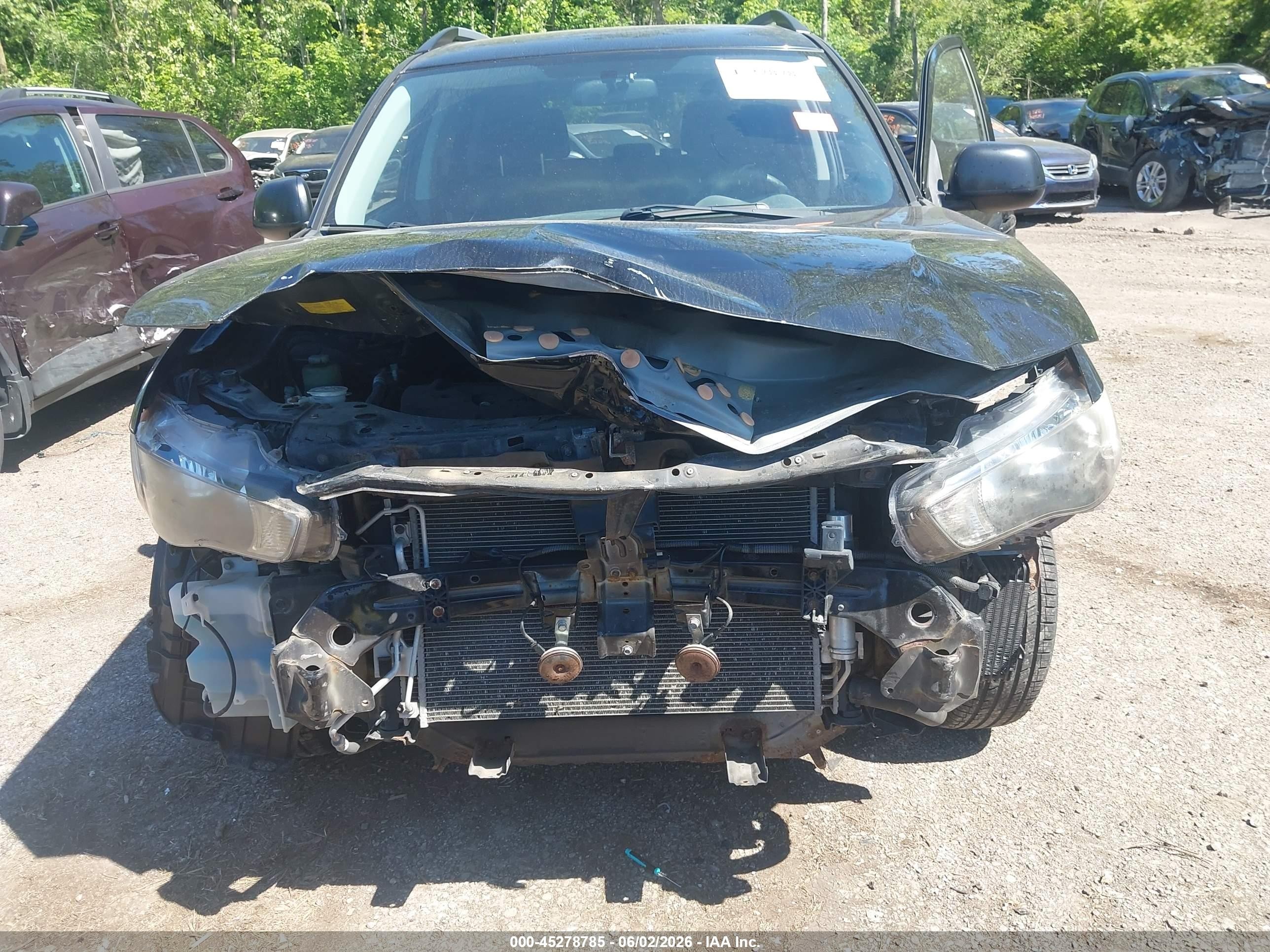 2012 Mitsubishi Outlander Es Black vin: JA4AS2AW5CU006266