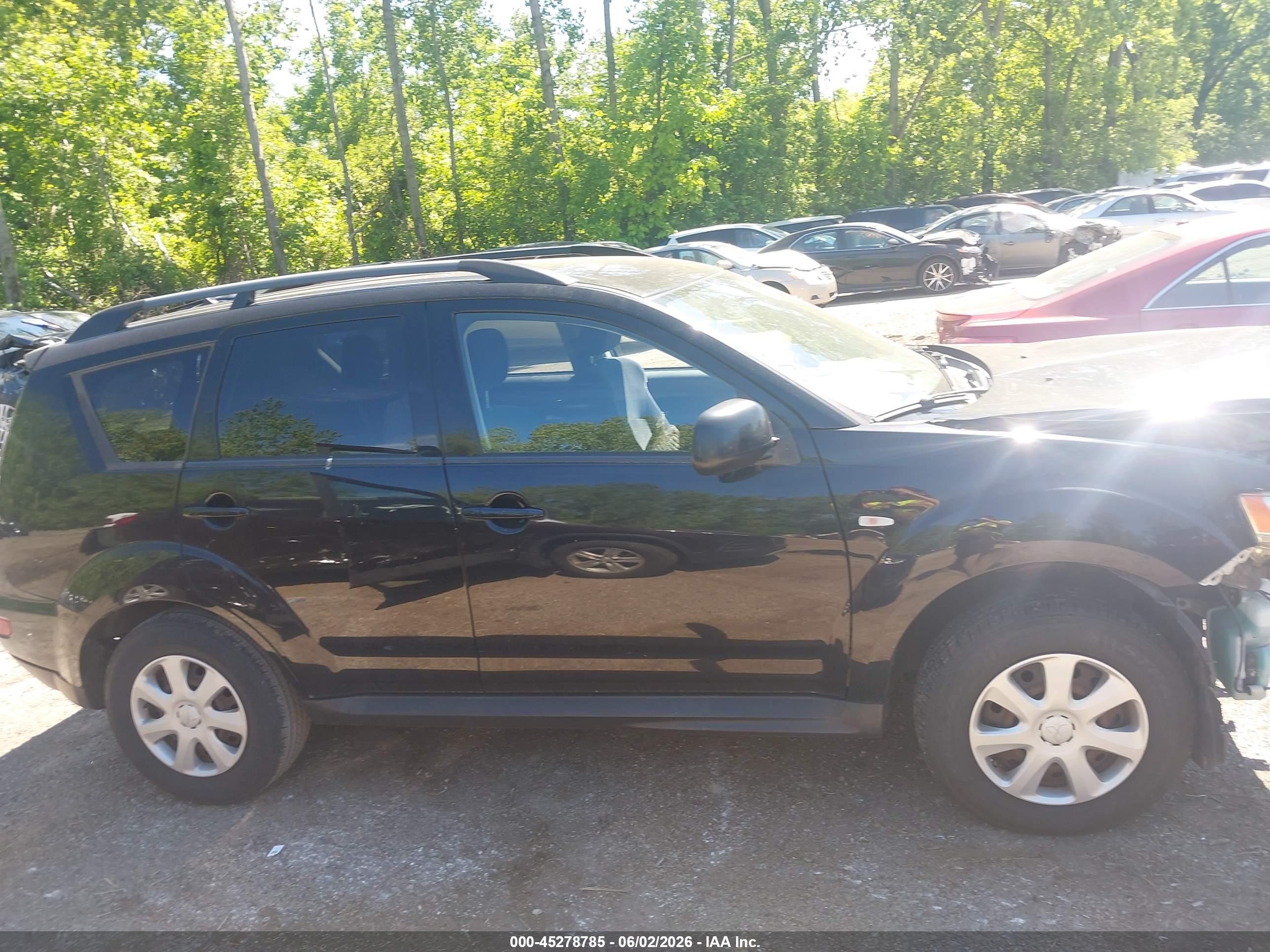 2012 Mitsubishi Outlander Es Black vin: JA4AS2AW5CU006266