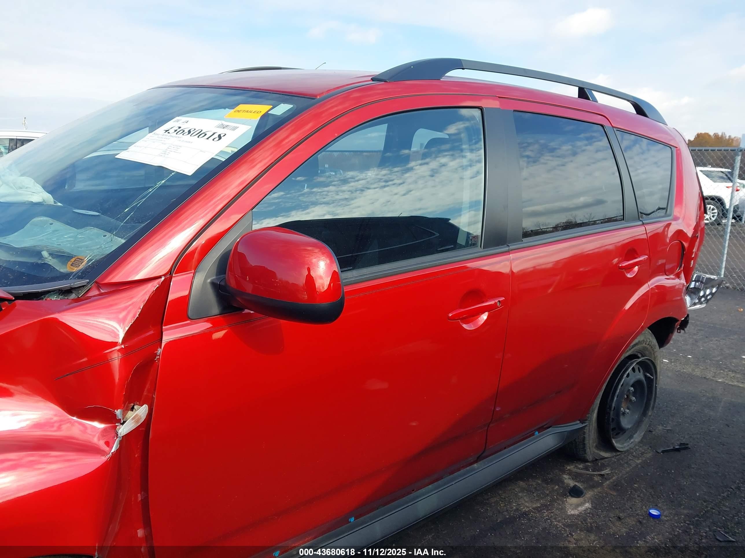 2013 Mitsubishi Outlander Es Red vin: JA4AS2AW5DU001795