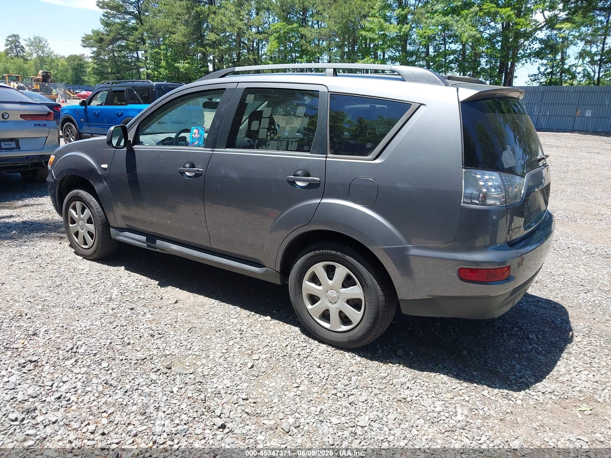 2012 Mitsubishi Outlander Es Gray vin: JA4AS2AW6CU011900