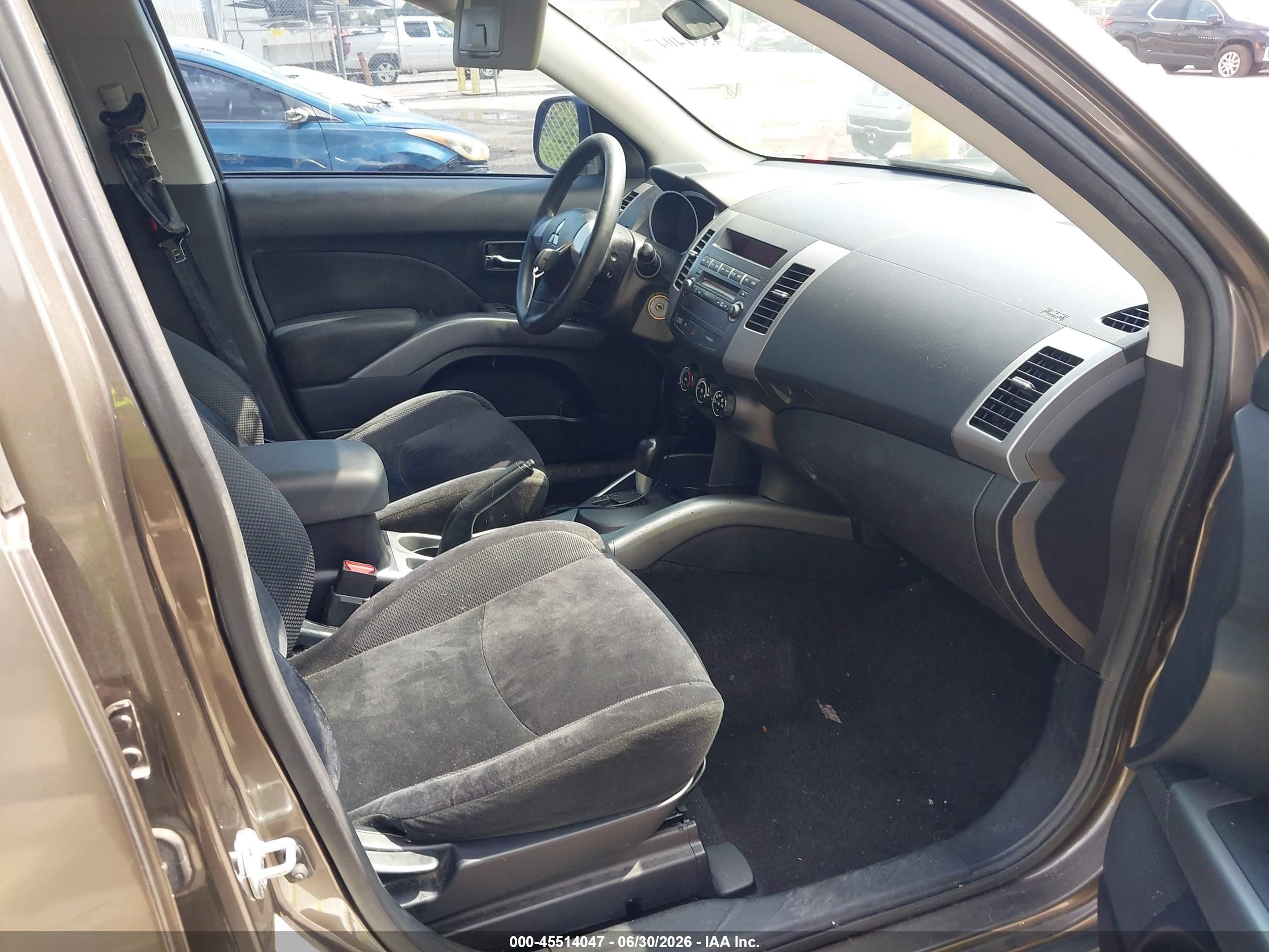 2011 Mitsubishi Outlander Es Gray vin: JA4AS2AW7BU007725