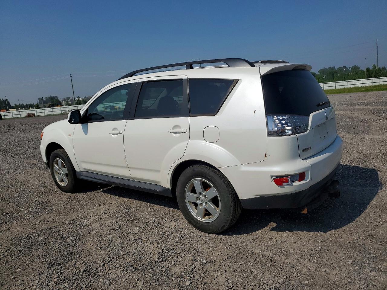 2011 Mitsubishi Outlander Es White vin: JA4AS2AW7BU609704