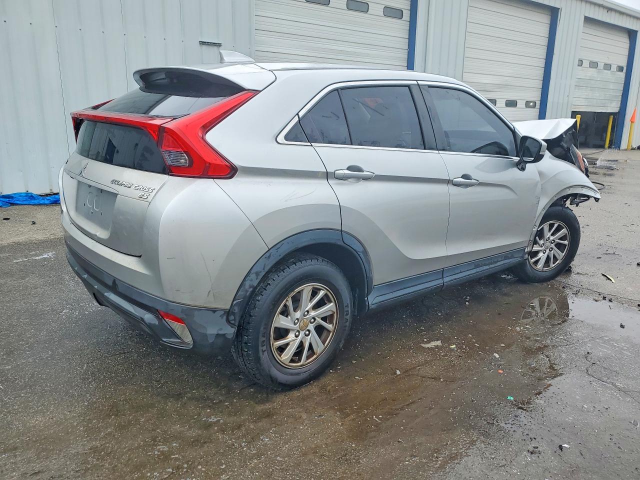 2019 Mitsubishi Eclipse Cross Es Silver vin: JA4AS3AA8KZ016415