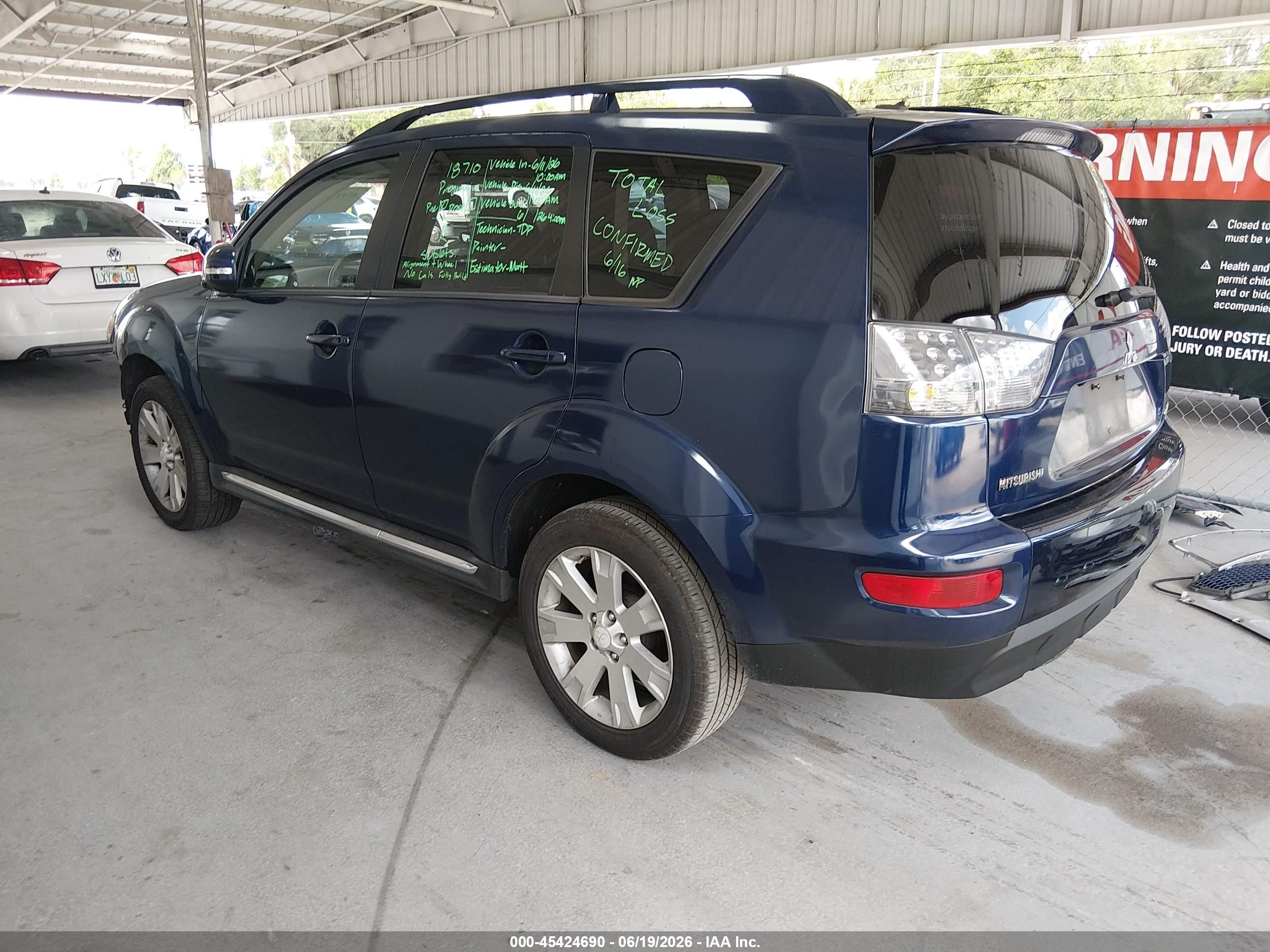 2013 Mitsubishi Outlander Se Blue vin: JA4AS3AW2DU006510