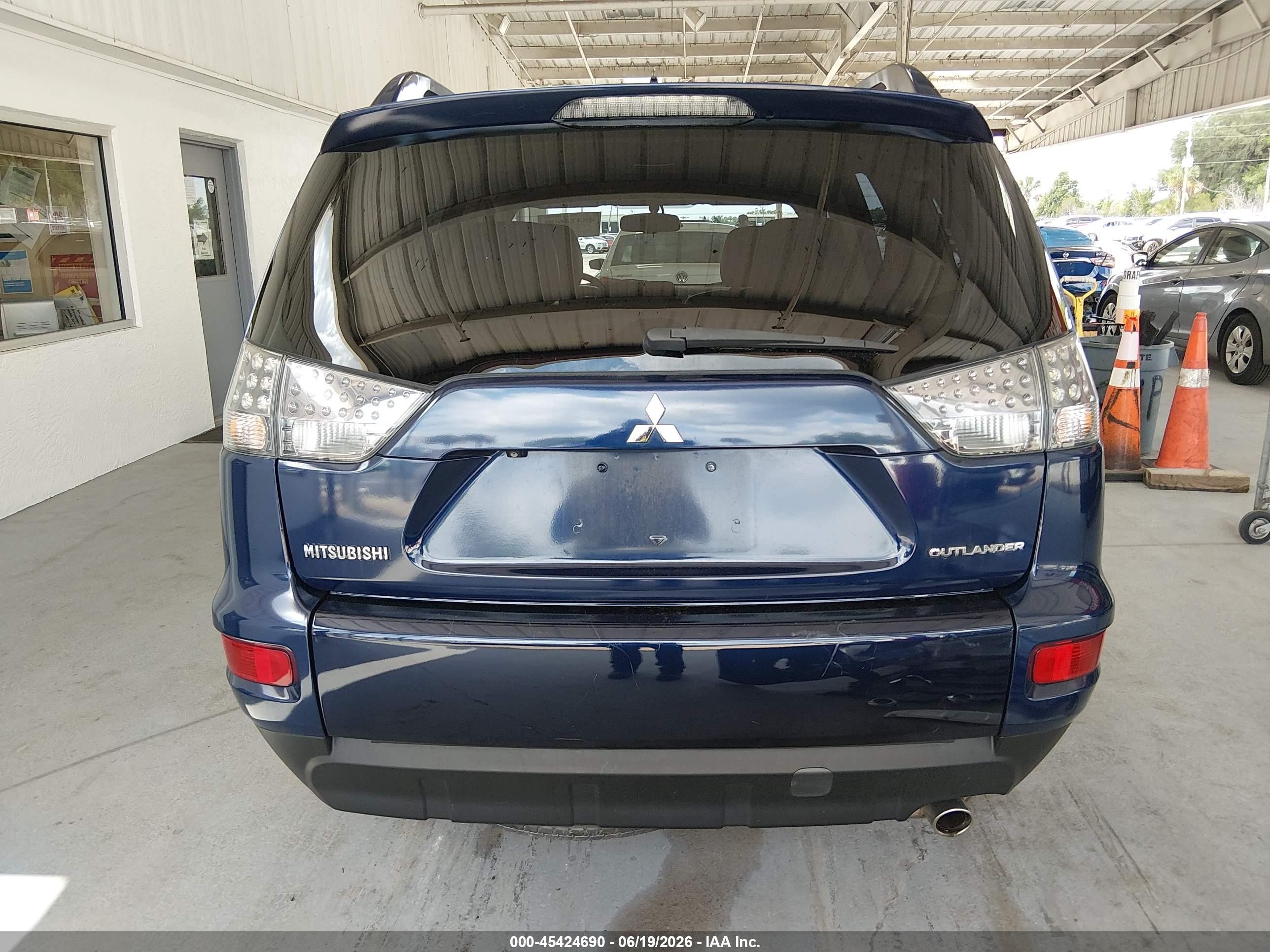 2013 Mitsubishi Outlander Se Blue vin: JA4AS3AW2DU006510