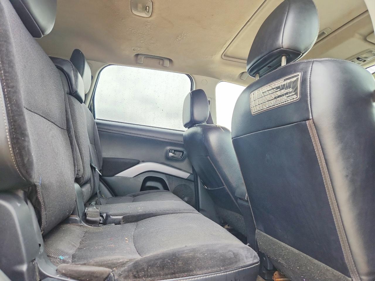 2012 Mitsubishi Outlander Se Black vin: JA4AS3AW3CU002061