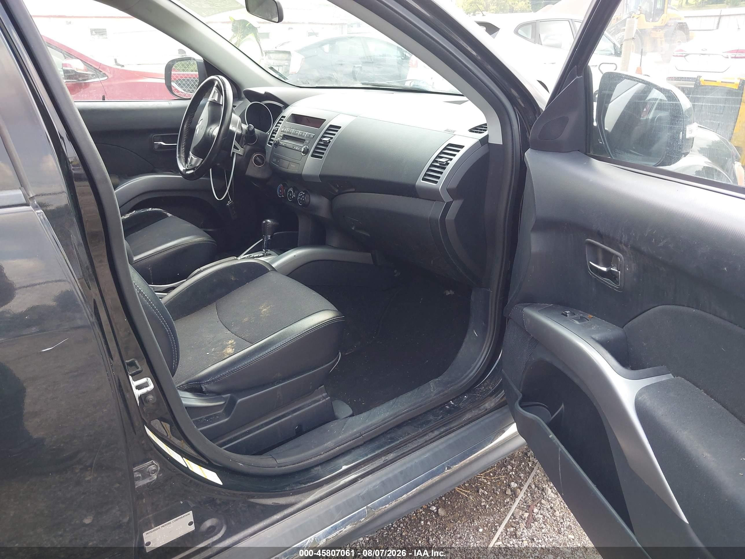 2011 Mitsubishi Outlander Se Black vin: JA4AS3AW7BU042853