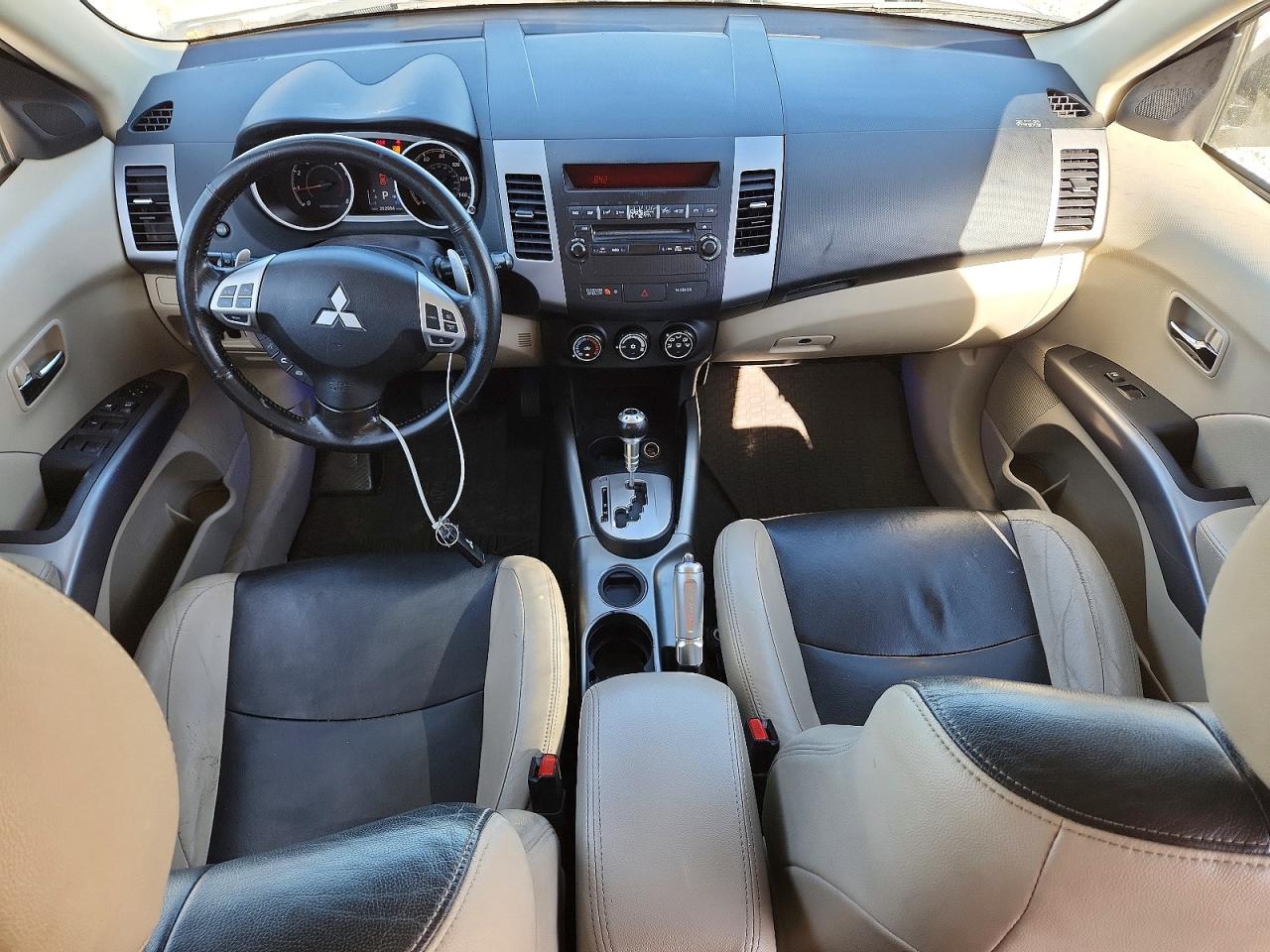 2012 Mitsubishi Outlander Se White vin: JA4AS3AW7CU001155