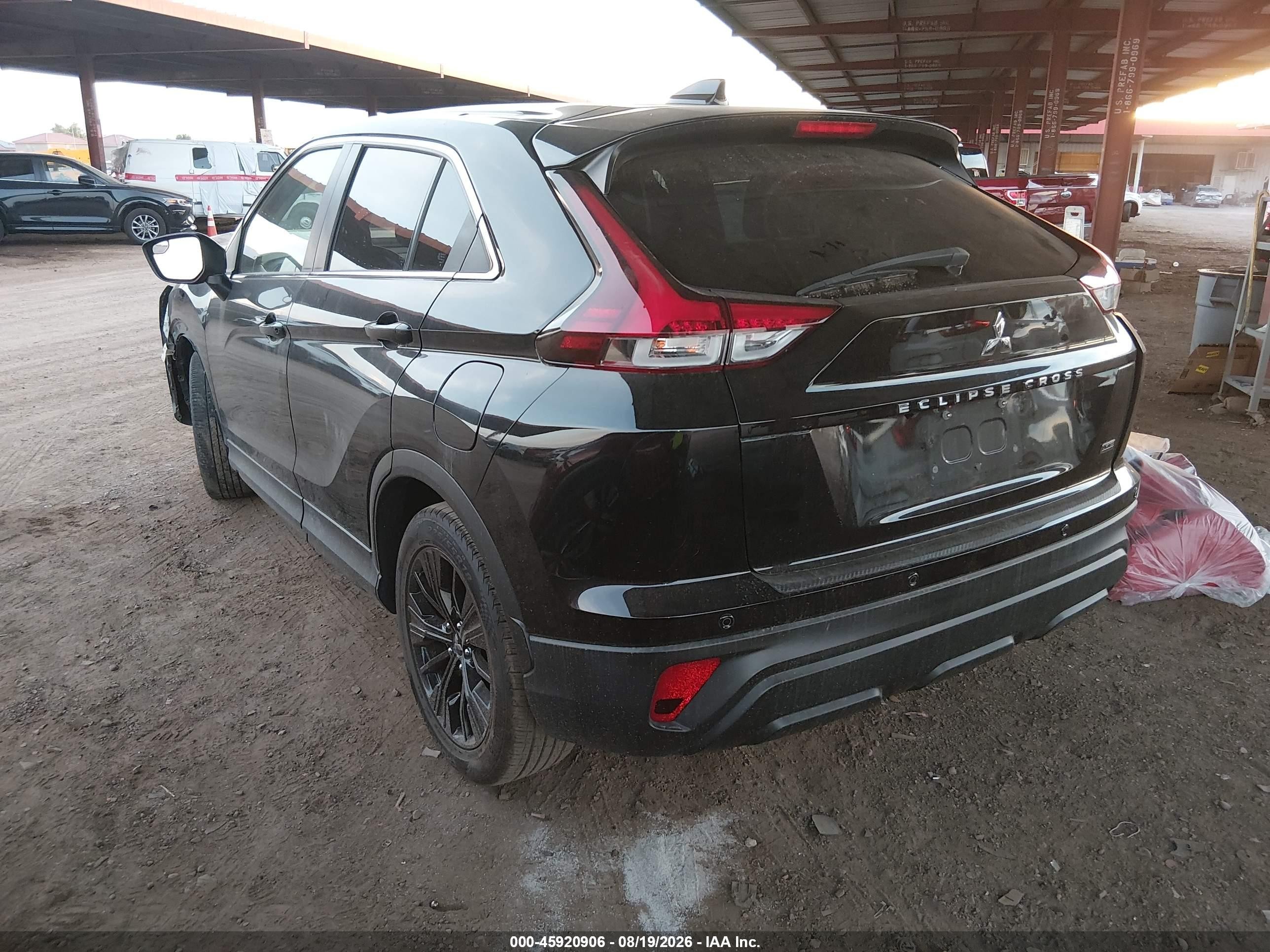 2022 Mitsubishi Eclipse Cross Le Black vin: JA4ASVAA3NZ014278