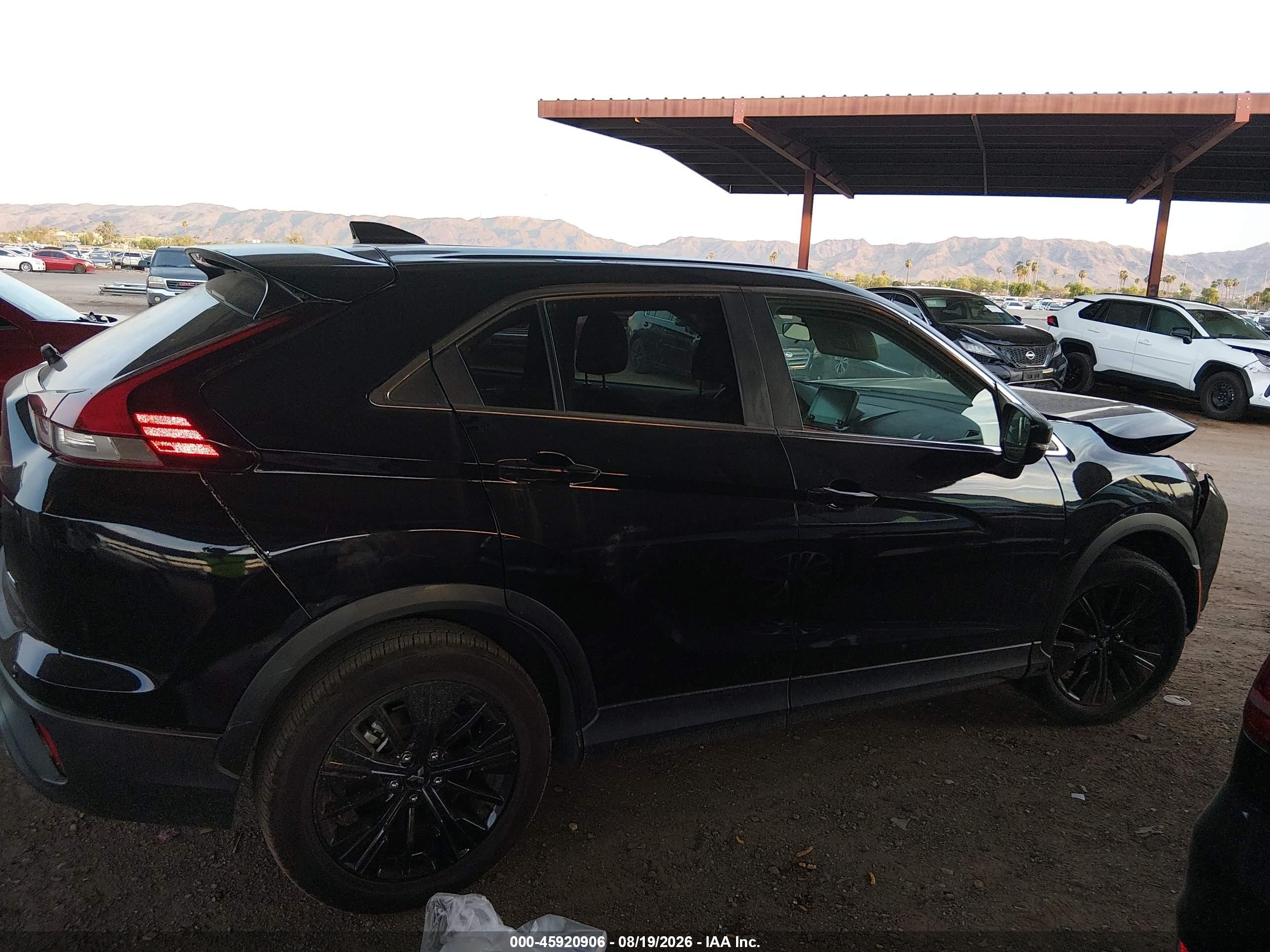 2022 Mitsubishi Eclipse Cross Le Black vin: JA4ASVAA3NZ014278