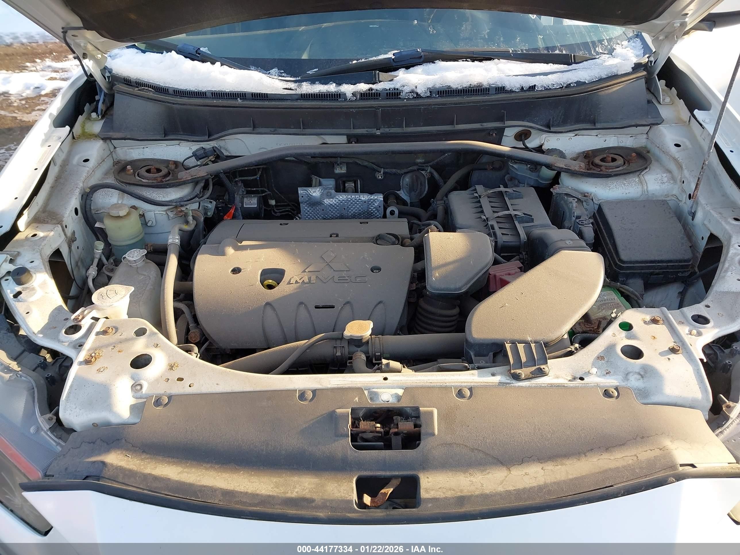 2010 Mitsubishi Outlander Es White vin: JA4AT2AW1AZ012742