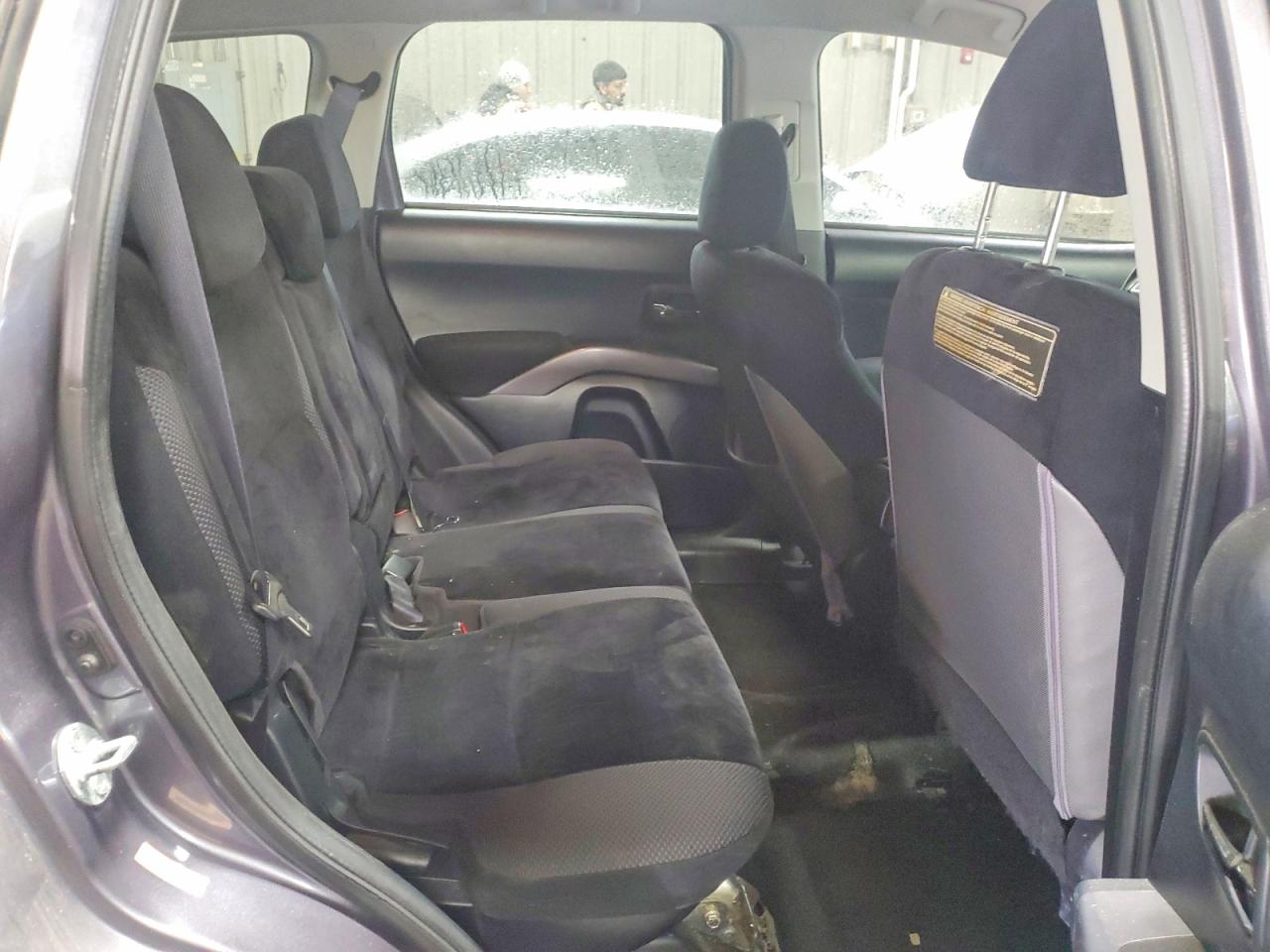 2010 Mitsubishi Outlander Es Gray vin: JA4AT2AW2AZ013656