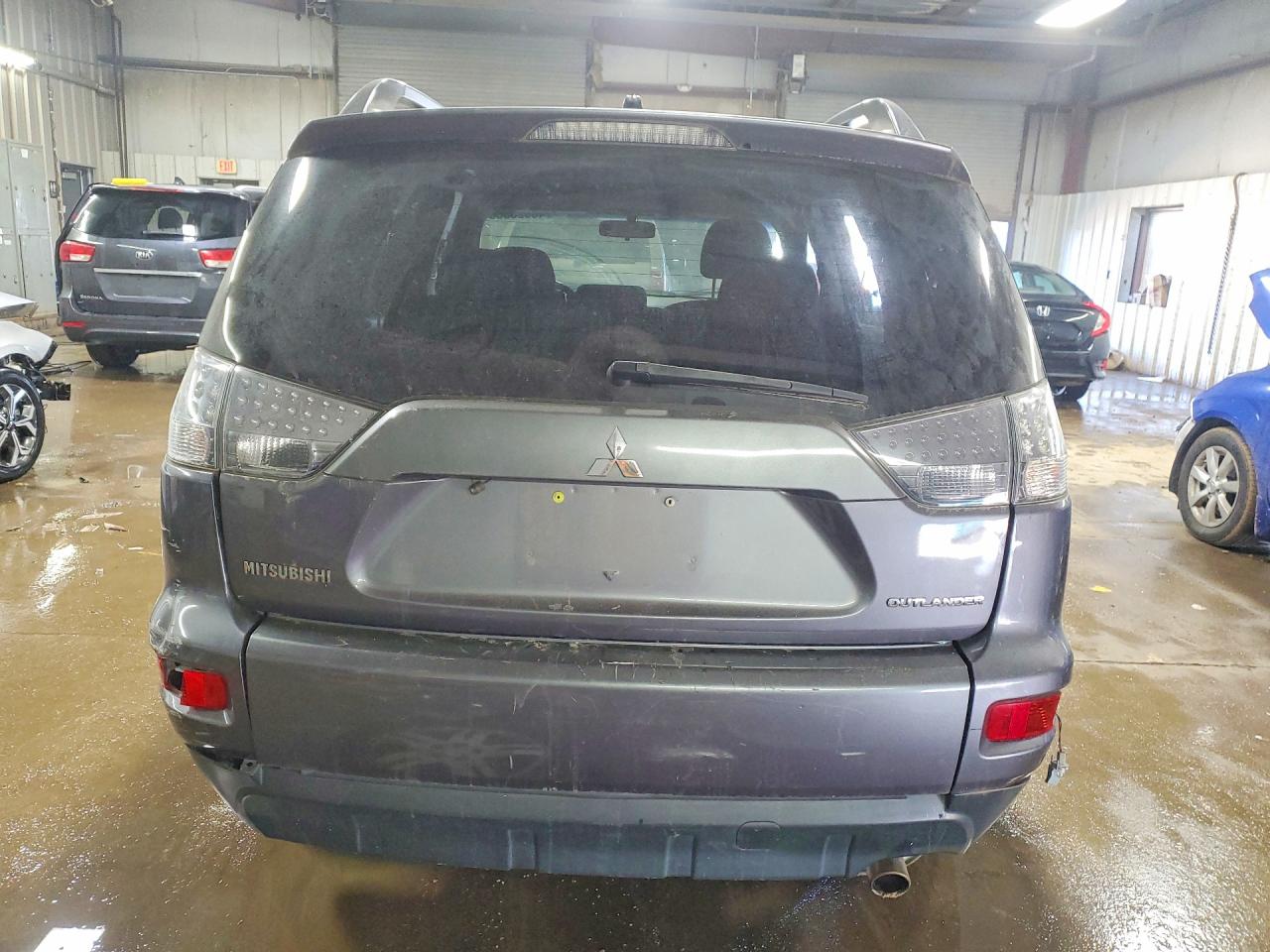 2010 Mitsubishi Outlander Es Gray vin: JA4AT2AW2AZ013656