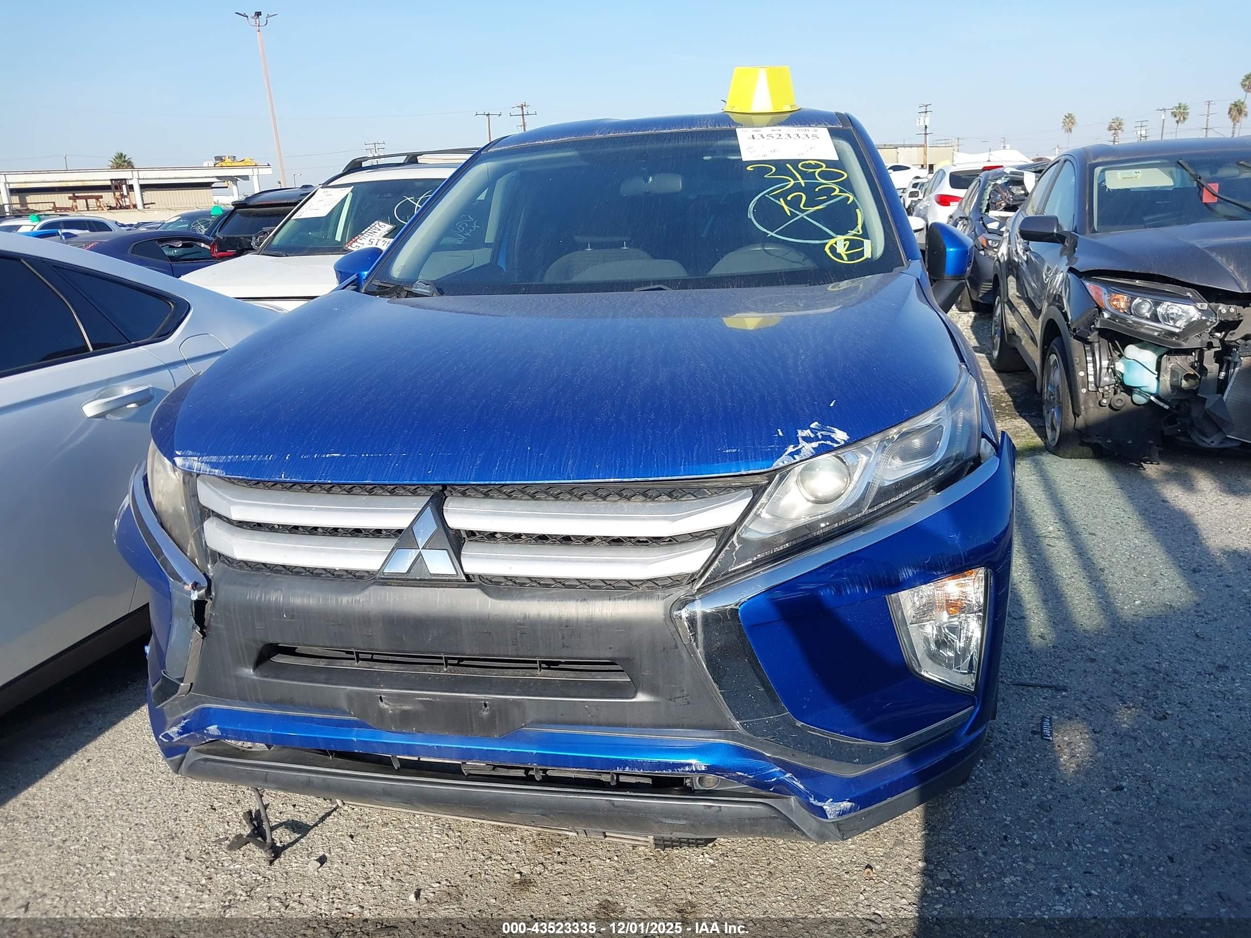 2018 Mitsubishi Eclipse Cross Es Blue vin: JA4AT3AA7JZ062037