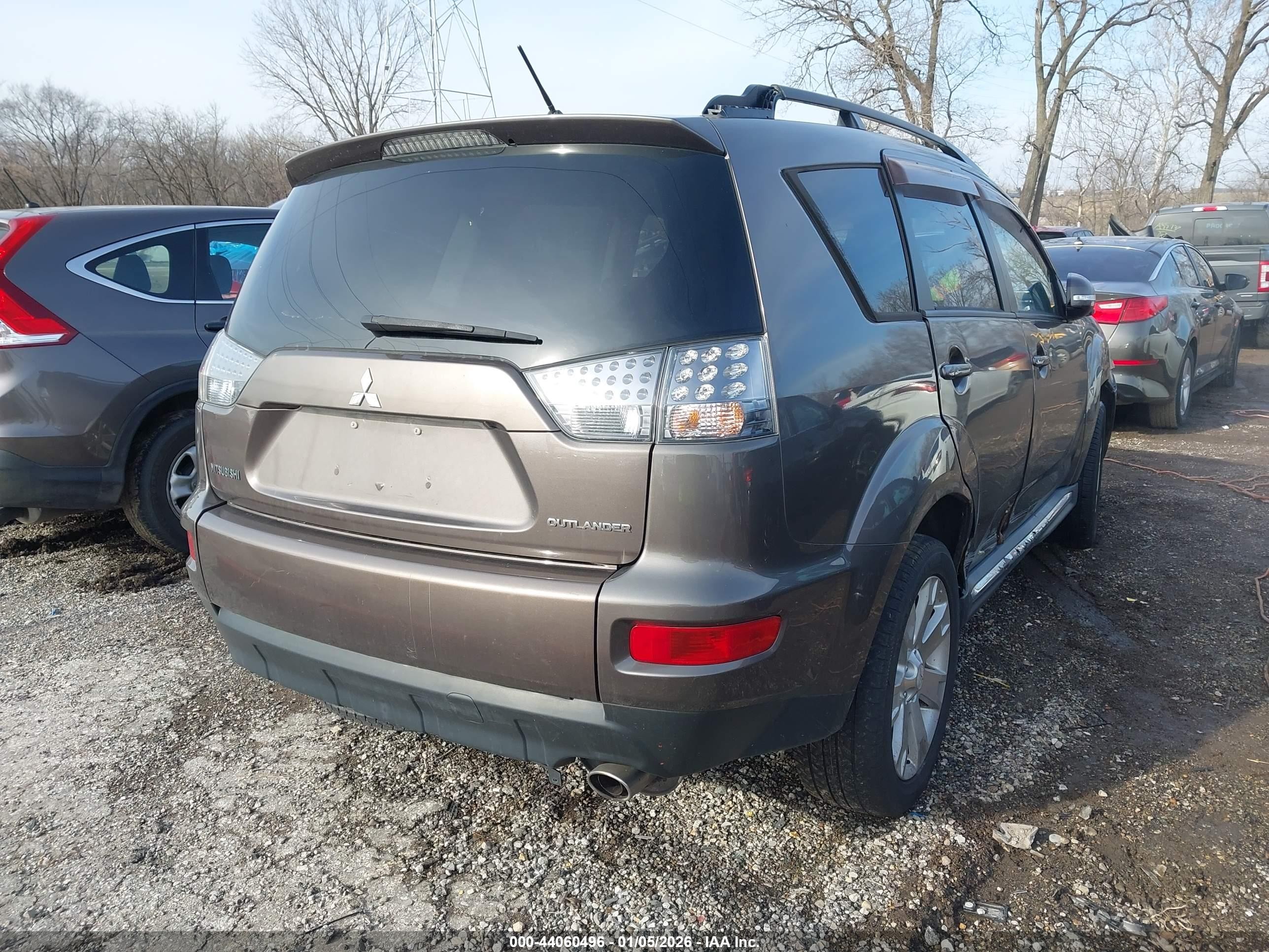 2010 Mitsubishi Outlander Se Gray vin: JA4AT3AW7AZ018874