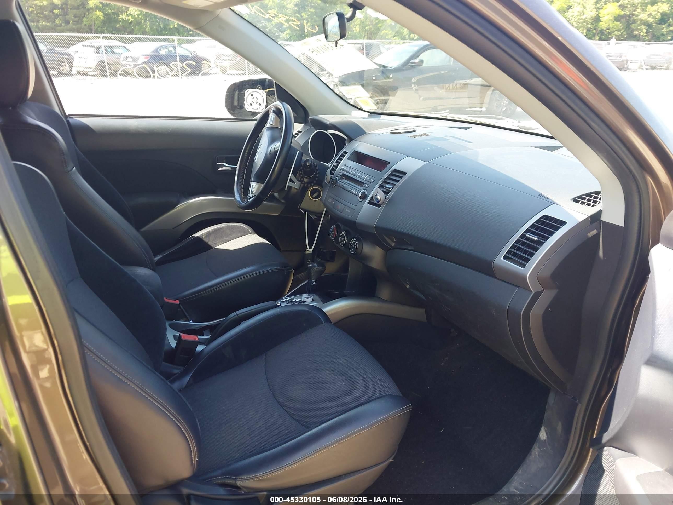 2010 Mitsubishi Outlander Se Gray vin: JA4AT3AWXAZ014852