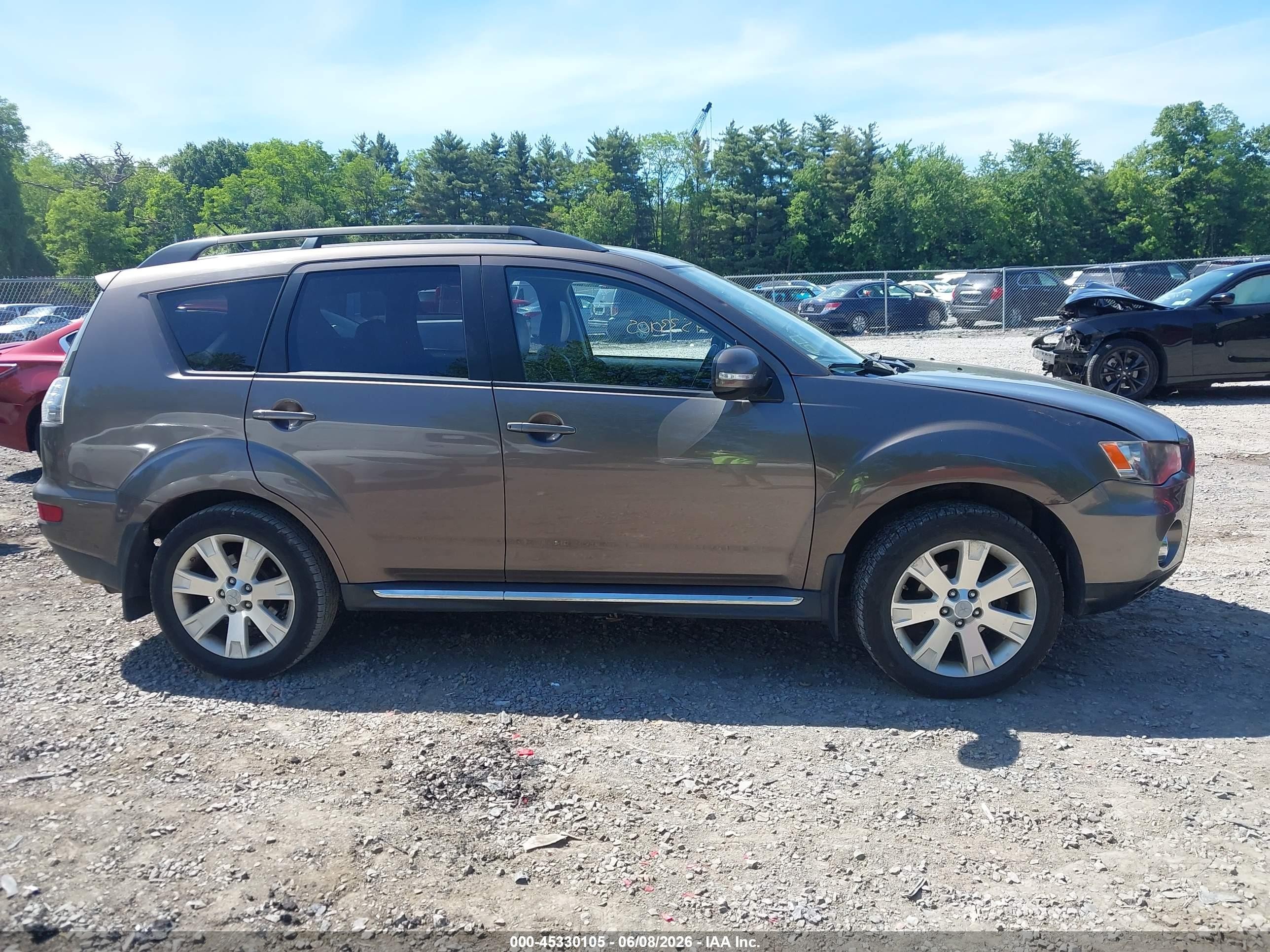 2010 Mitsubishi Outlander Se Gray vin: JA4AT3AWXAZ014852