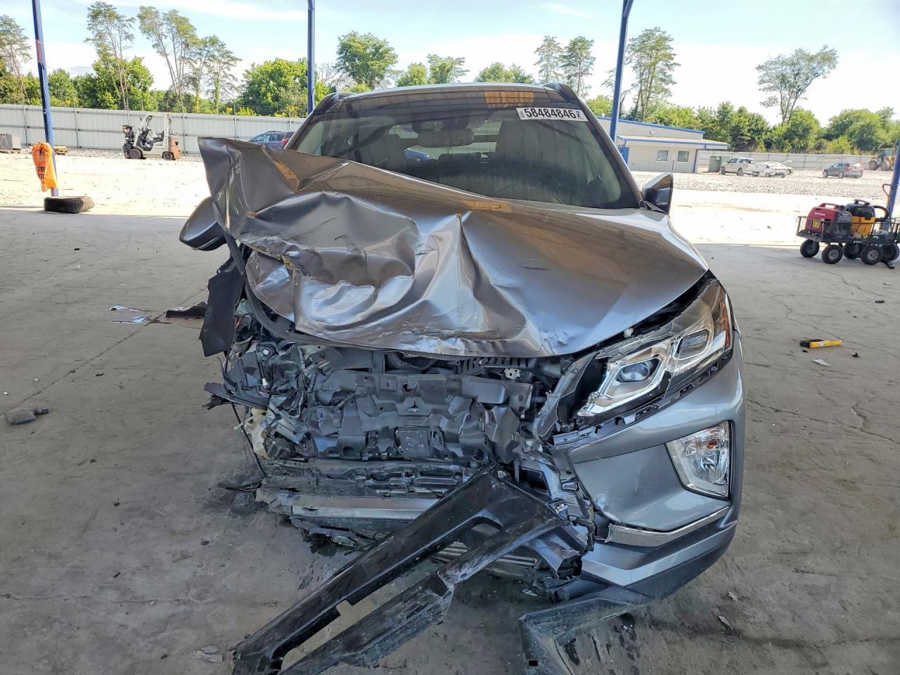 2019 Mitsubishi Eclipse Cross Se Silver vin: JA4AT5AAXKZ021446