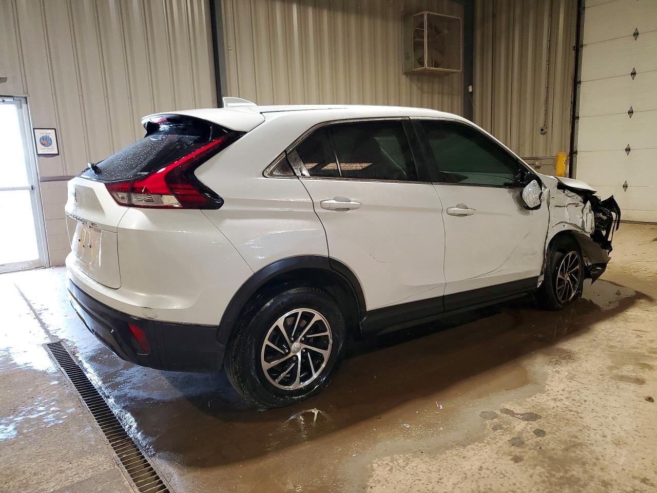 2024 Mitsubishi Eclipse Cross Es Белый vin: JA4ATUAA5RZ033881