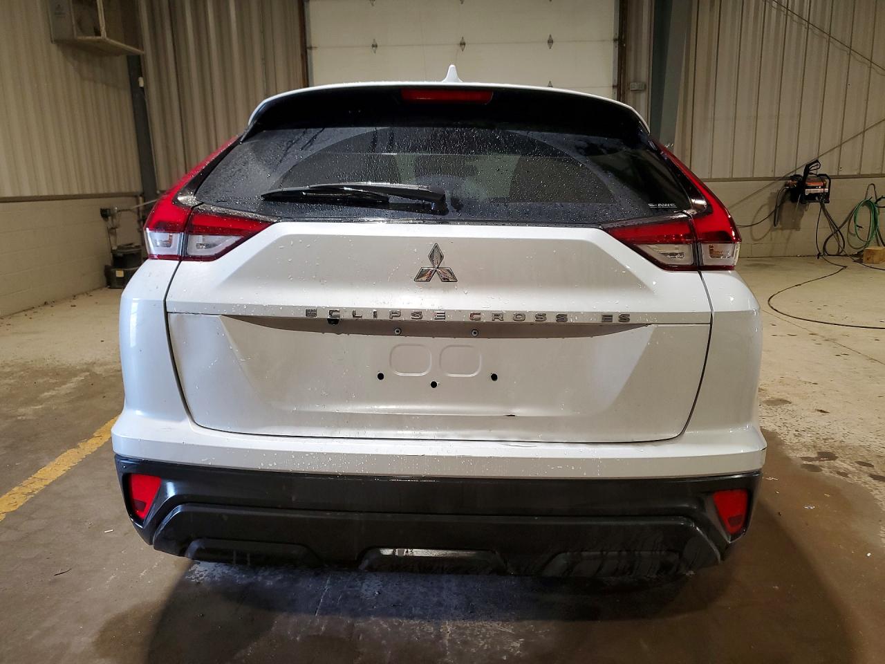 2024 Mitsubishi Eclipse Cross Es Белый vin: JA4ATUAA5RZ033881