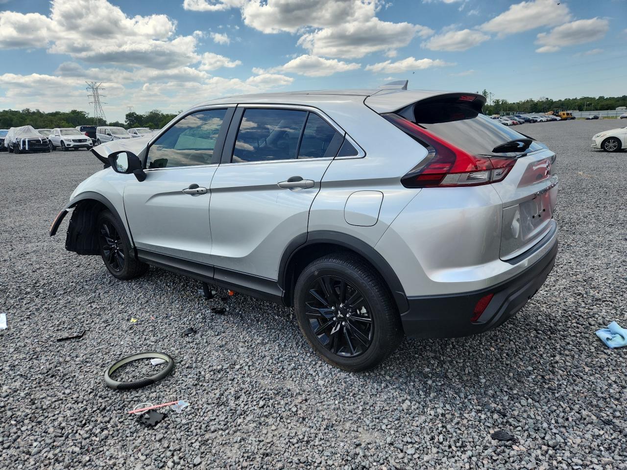 2025 Mitsubishi Eclipse Cross Le Silver vin: JA4ATVAA5SZ012220