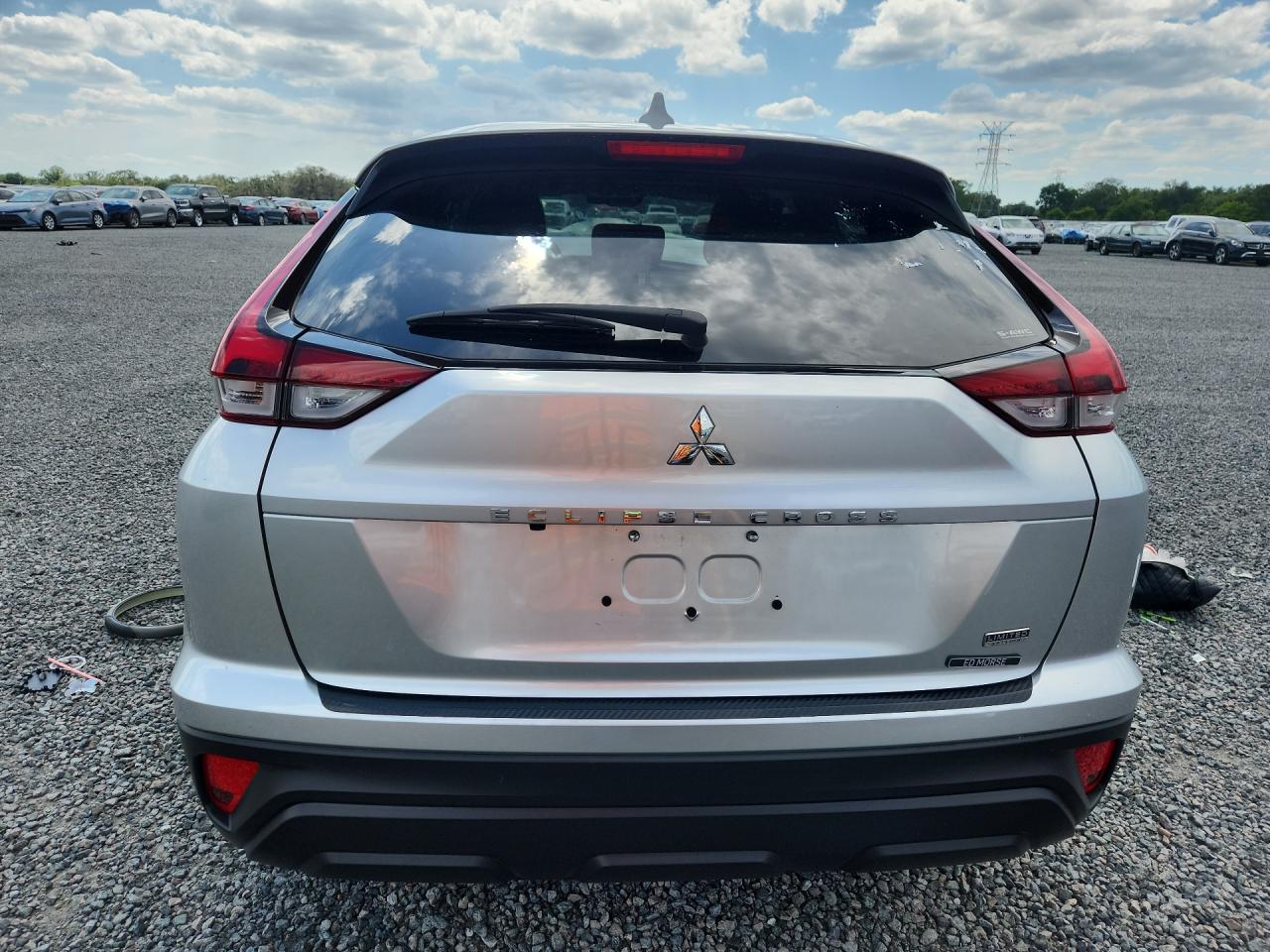 2025 Mitsubishi Eclipse Cross Le Silver vin: JA4ATVAA5SZ012220