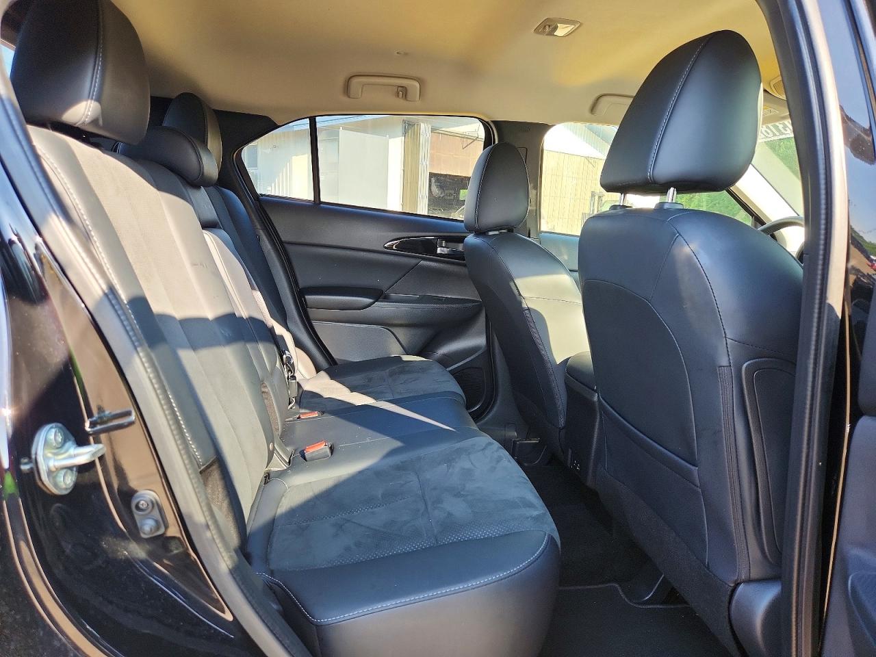 2025 Mitsubishi Eclipse Cross Se Черный vin: JA4ATWAA0SZ046779