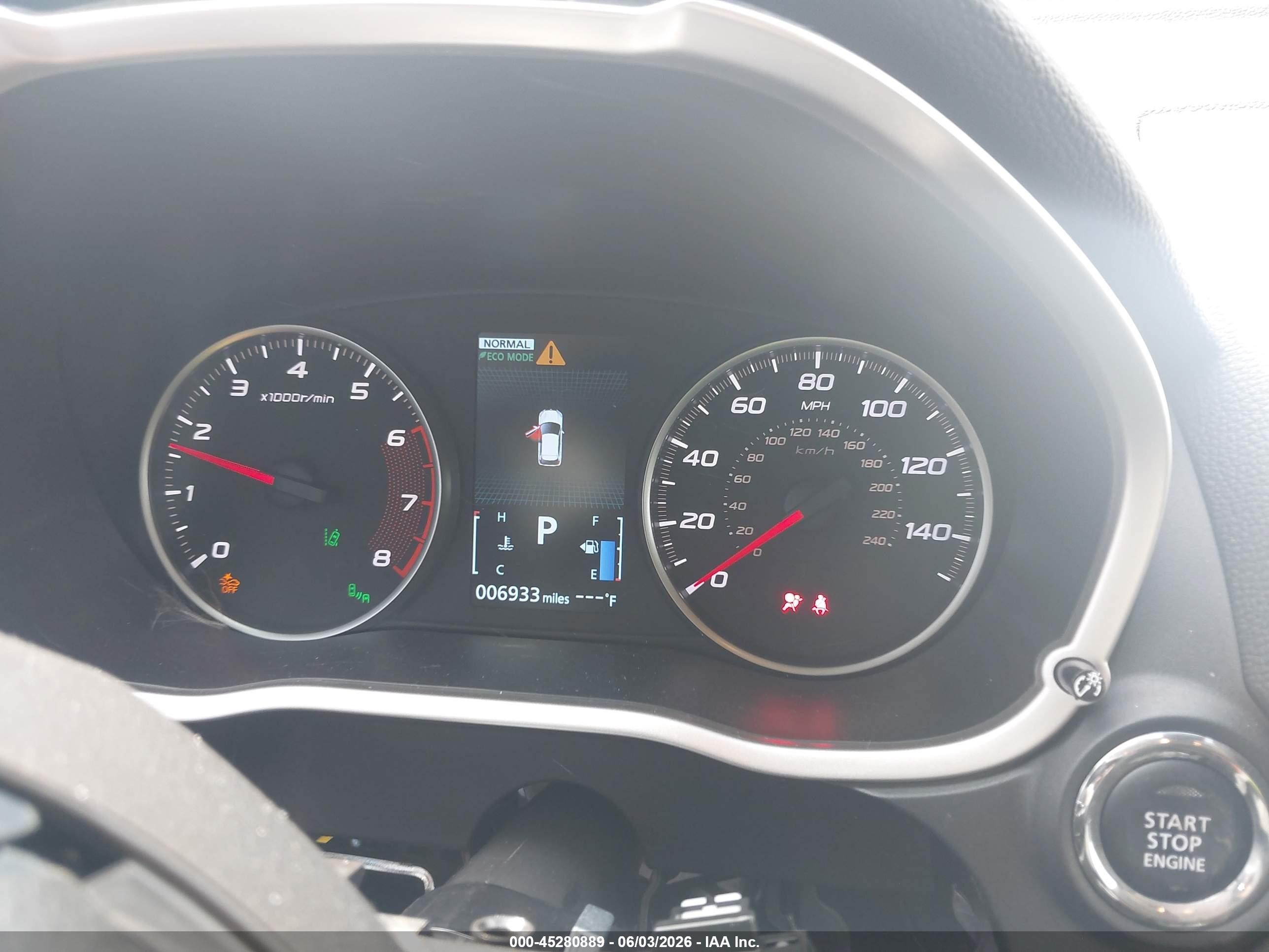 2026 Mitsubishi Eclipse Cross Black Edition S-awc/se S-awc/sel S-awc Silver vin: JA4ATWAA0TZ027201