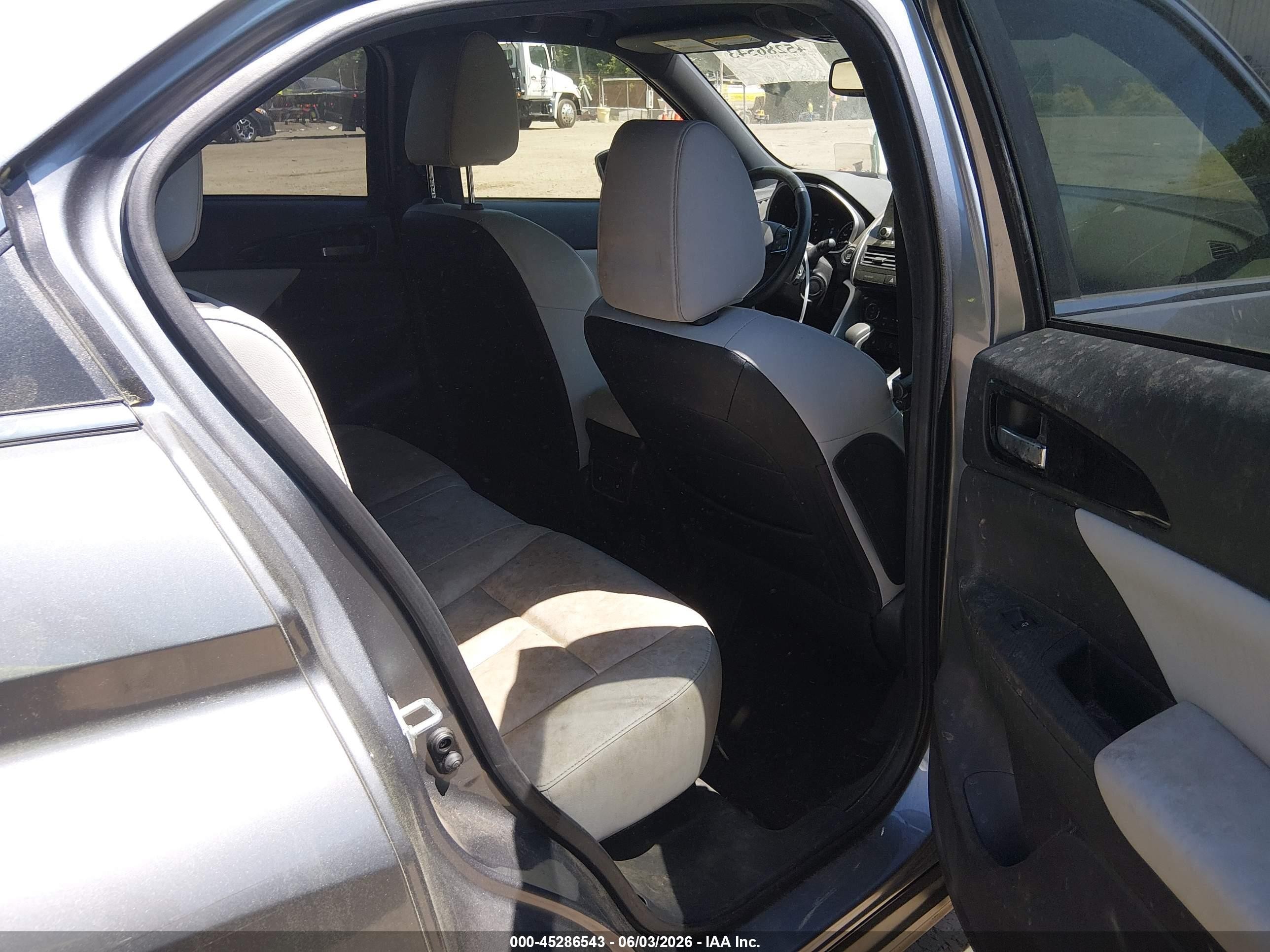 2022 Mitsubishi Eclipse Cross Se S-awc/se Special Edition S-awc/sel S-awc/sel Special Edition S-awc Silver vin: JA4ATWAA3NZ051544