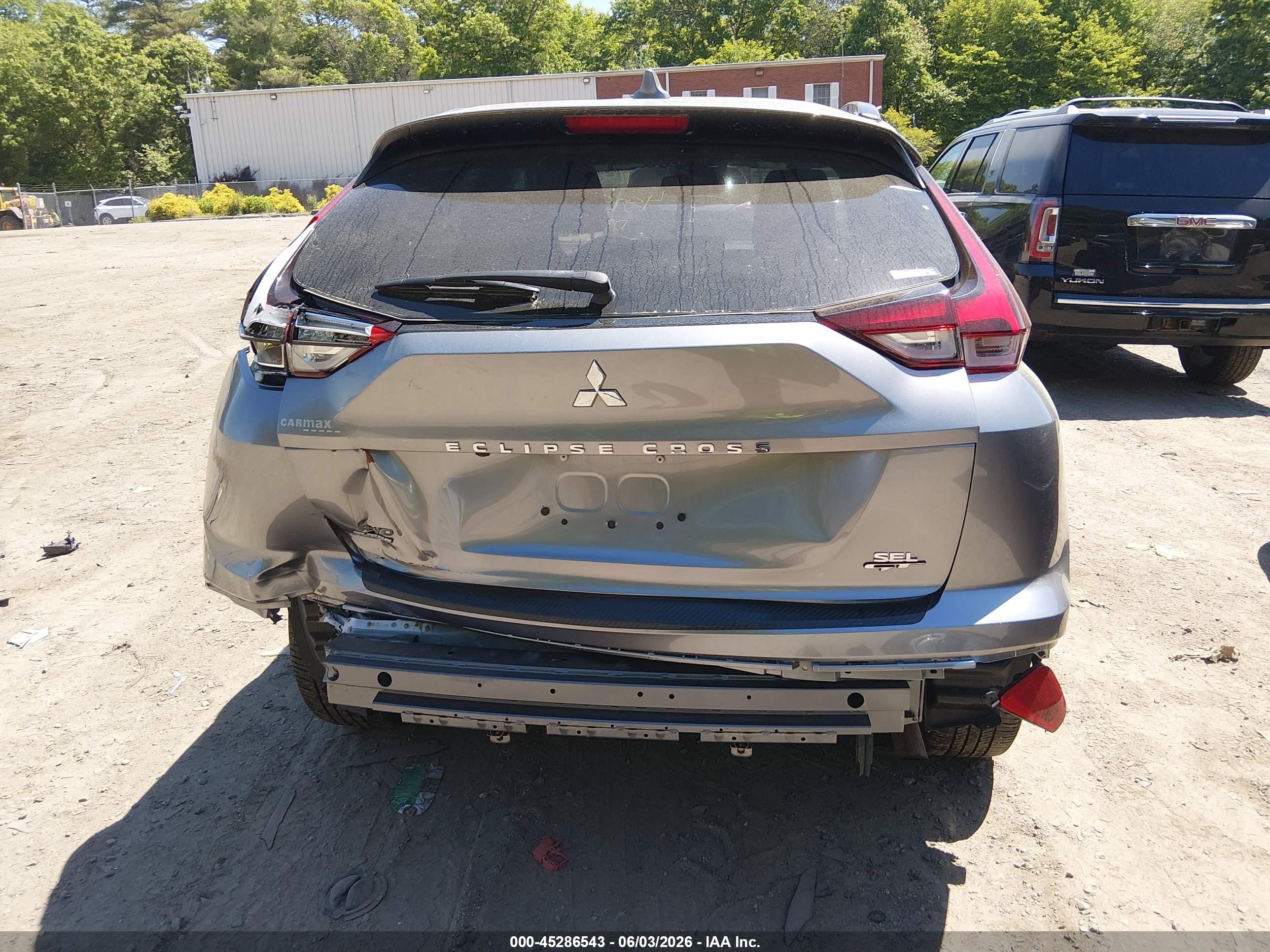 2022 Mitsubishi Eclipse Cross Se S-awc/se Special Edition S-awc/sel S-awc/sel Special Edition S-awc Silver vin: JA4ATWAA3NZ051544