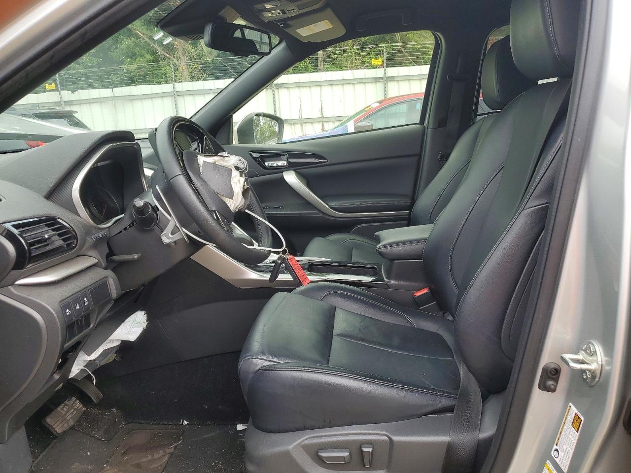 2023 Mitsubishi Eclipse Cross Se Silver vin: JA4ATWAA5PZ049409