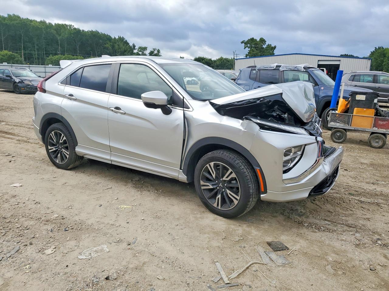 2023 Mitsubishi Eclipse Cross Se Silver vin: JA4ATWAA5PZ049409