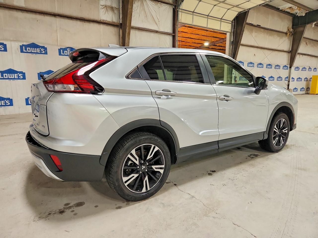 2026 Mitsubishi Eclipse Cross Se Серебряный vin: JA4ATWAAXTZ003682