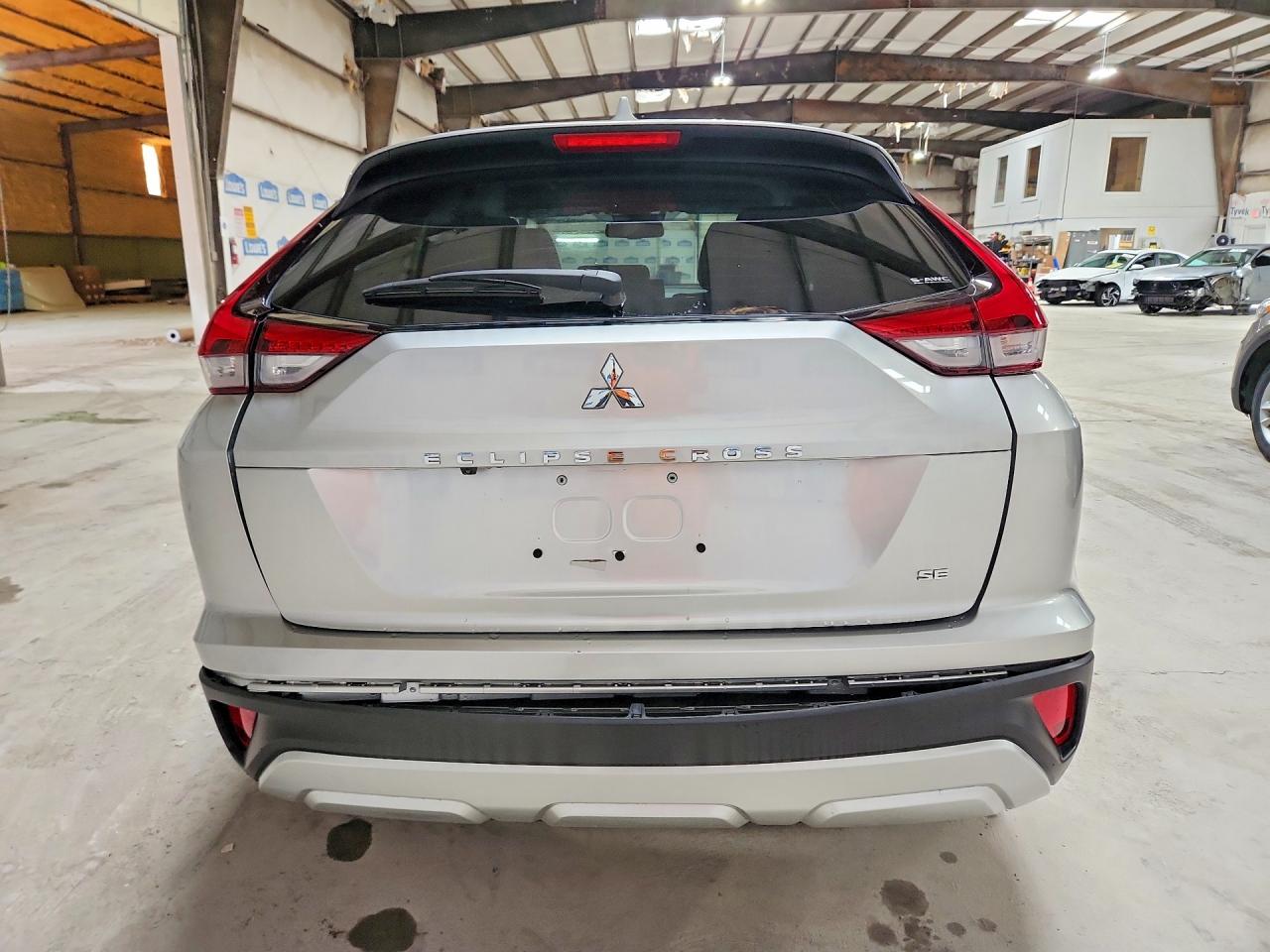 2026 Mitsubishi Eclipse Cross Se Серебряный vin: JA4ATWAAXTZ003682