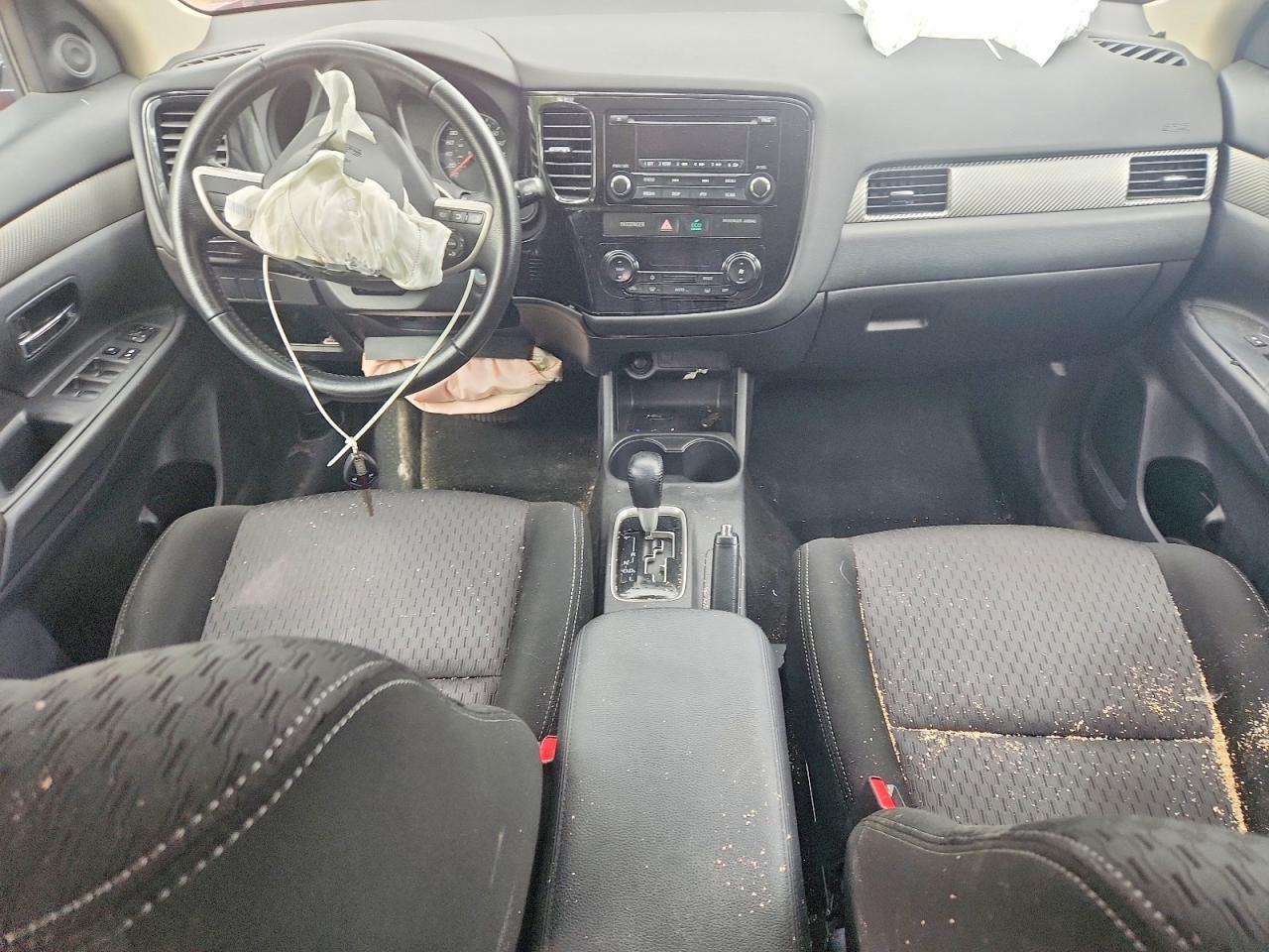 2015 Mitsubishi Outlander Es Red vin: JA4AZ2A3XFZ601915
