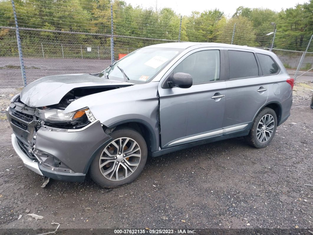 2017 Mitsubishi Outlander Es Silver vin: JA4AZ2A3XHZ052154