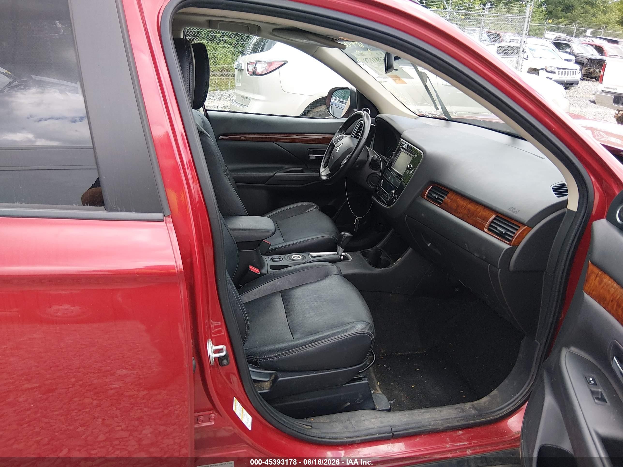 2015 Mitsubishi Outlander Se Red vin: JA4AZ3A30FZ009638
