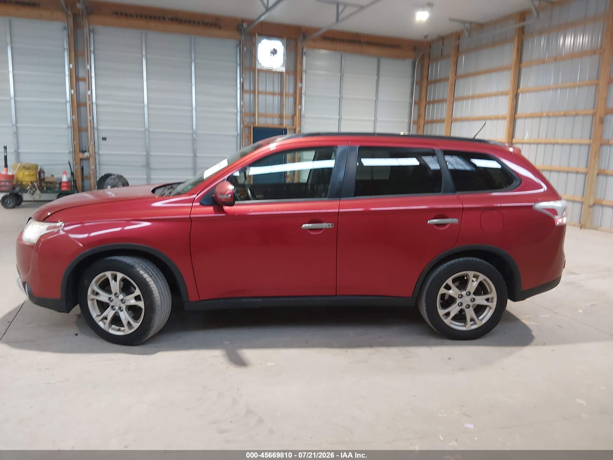 2015 Mitsubishi Outlander Se Red vin: JA4AZ3A31FZ012175