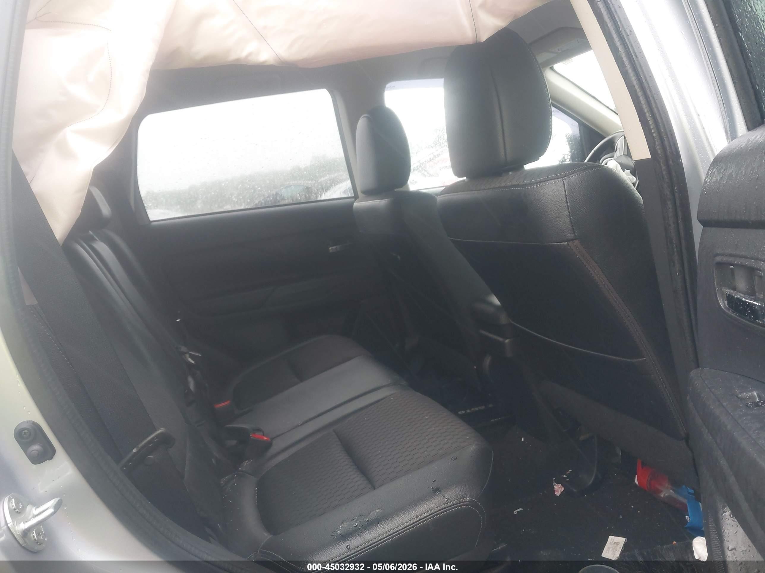 2015 Mitsubishi Outlander Se Silver vin: JA4AZ3A32FZ003209