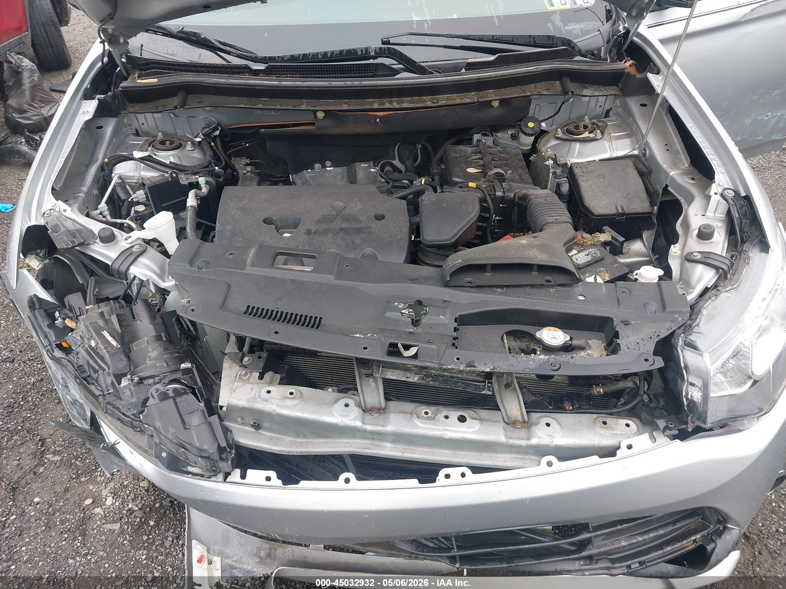 2015 Mitsubishi Outlander Se Silver vin: JA4AZ3A32FZ003209