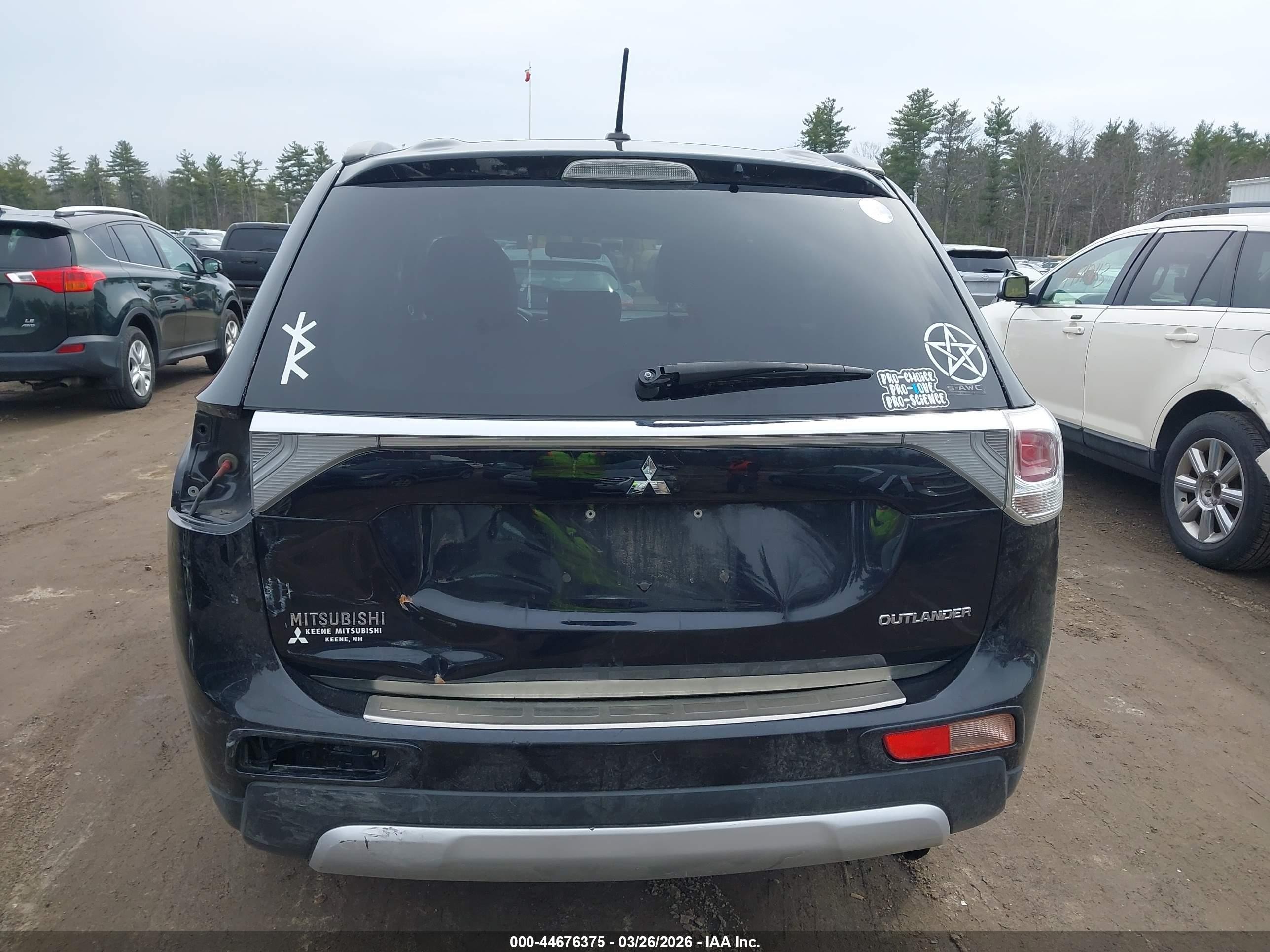 2015 Mitsubishi Outlander Se Черный vin: JA4AZ3A32FZ004683