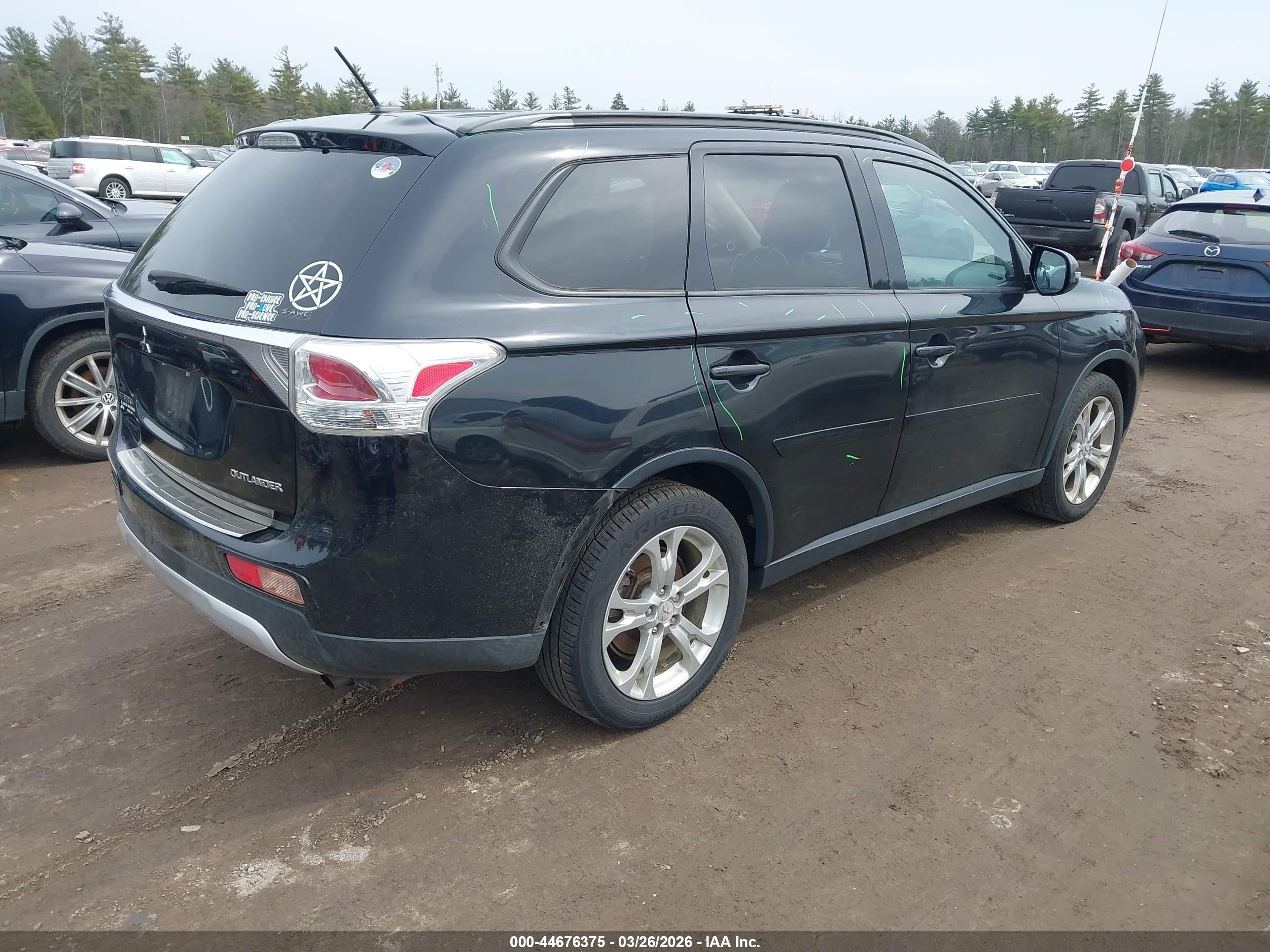 2015 Mitsubishi Outlander Se Черный vin: JA4AZ3A32FZ004683