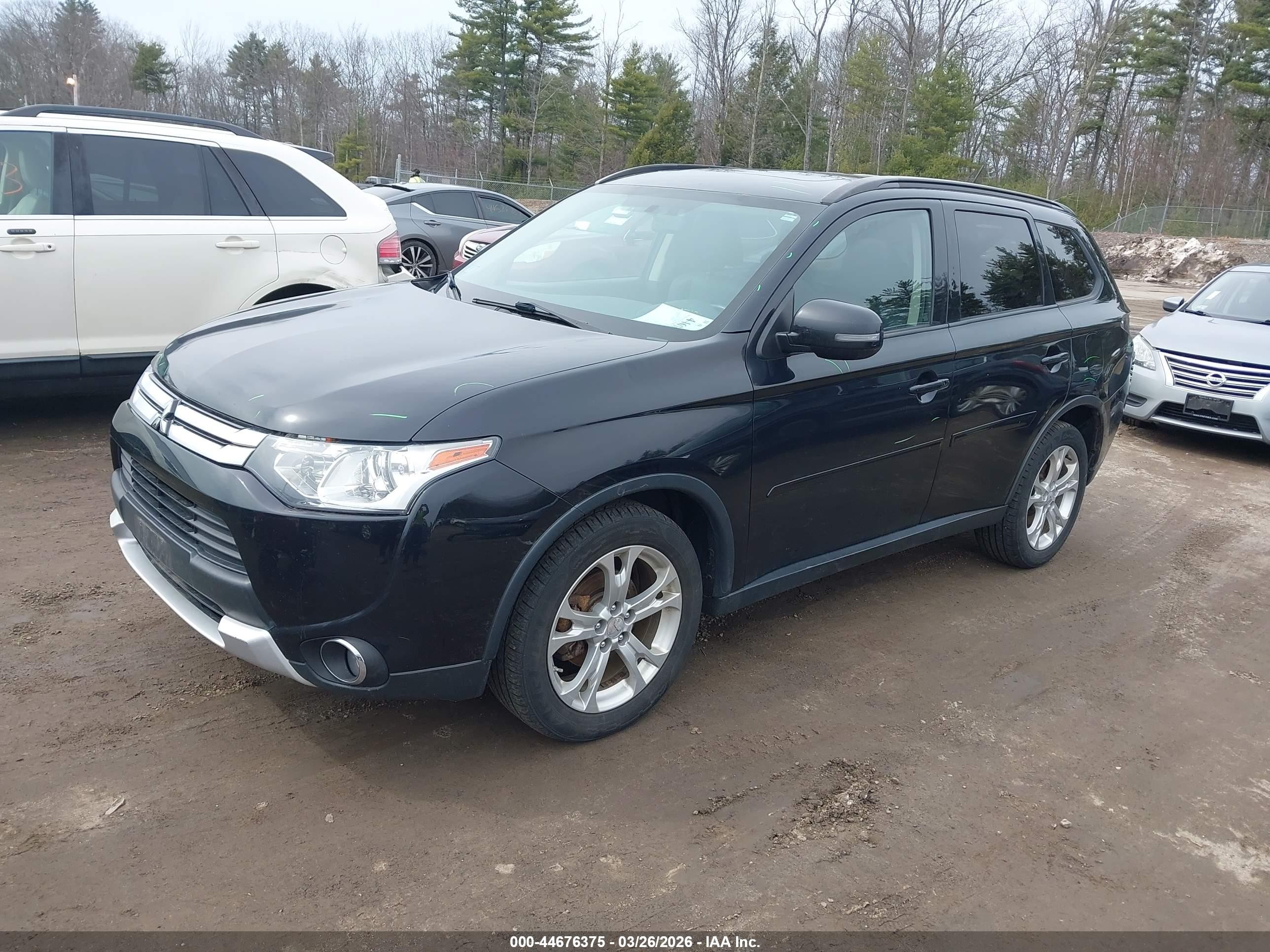 2015 Mitsubishi Outlander Se Черный vin: JA4AZ3A32FZ004683