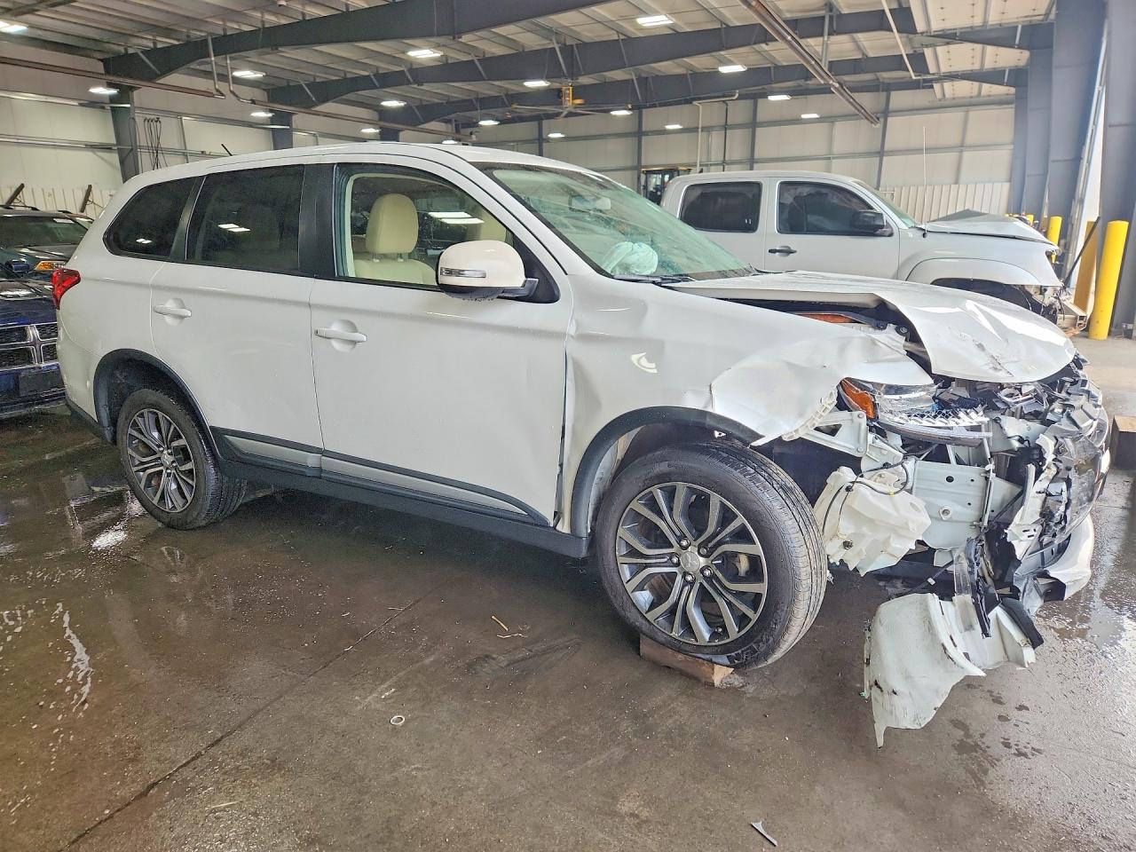 2016 Mitsubishi Outlander Se White vin: JA4AZ3A32GZ022683
