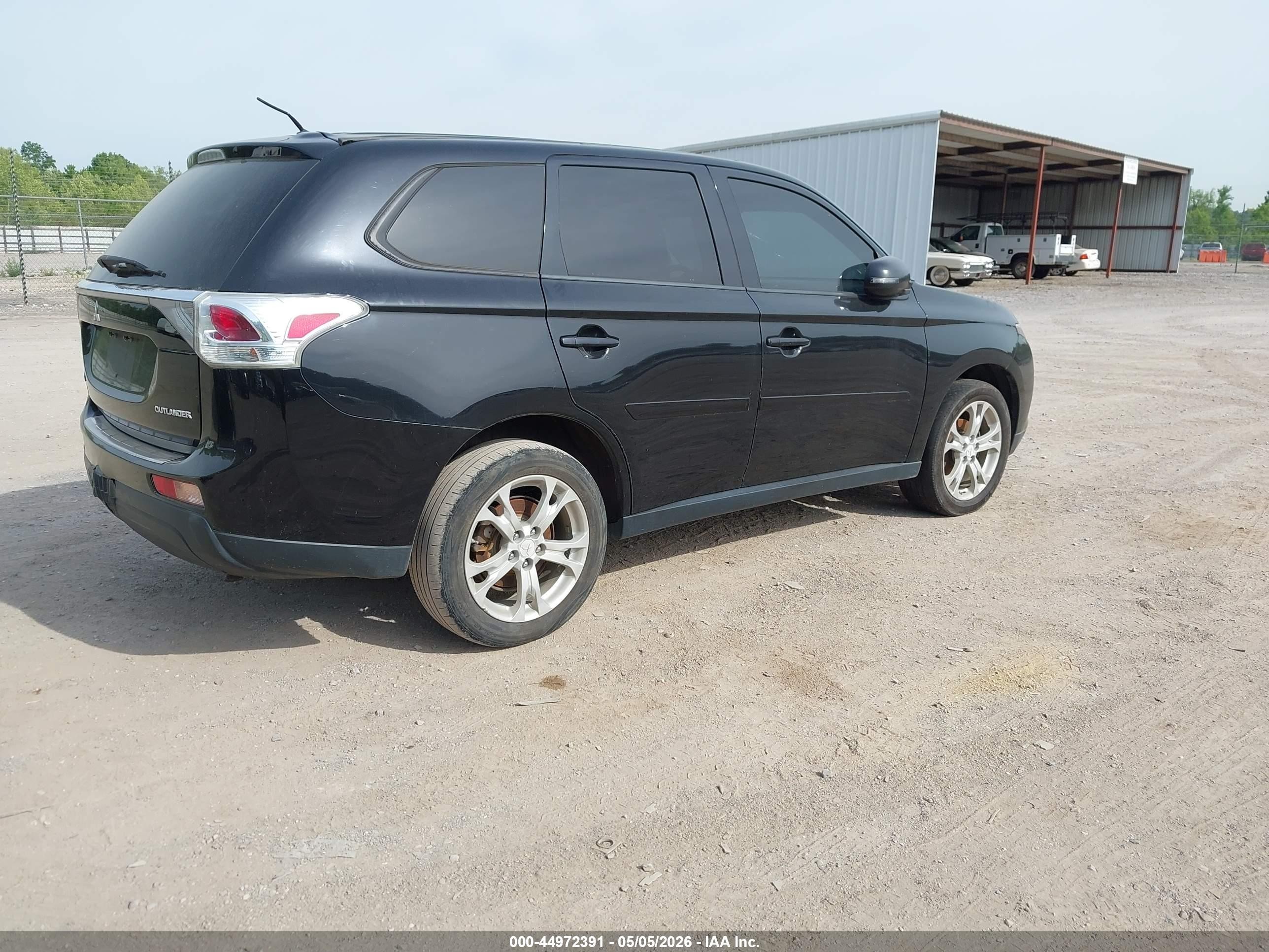 2014 Mitsubishi Outlander Se Черный vin: JA4AZ3A33EZ011303